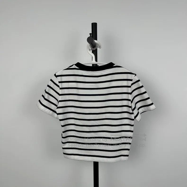 Louis Vuitton Louis Vuitton short sleeves Size XS / US 0-2 / IT 36-38 - 2 Thumbnail