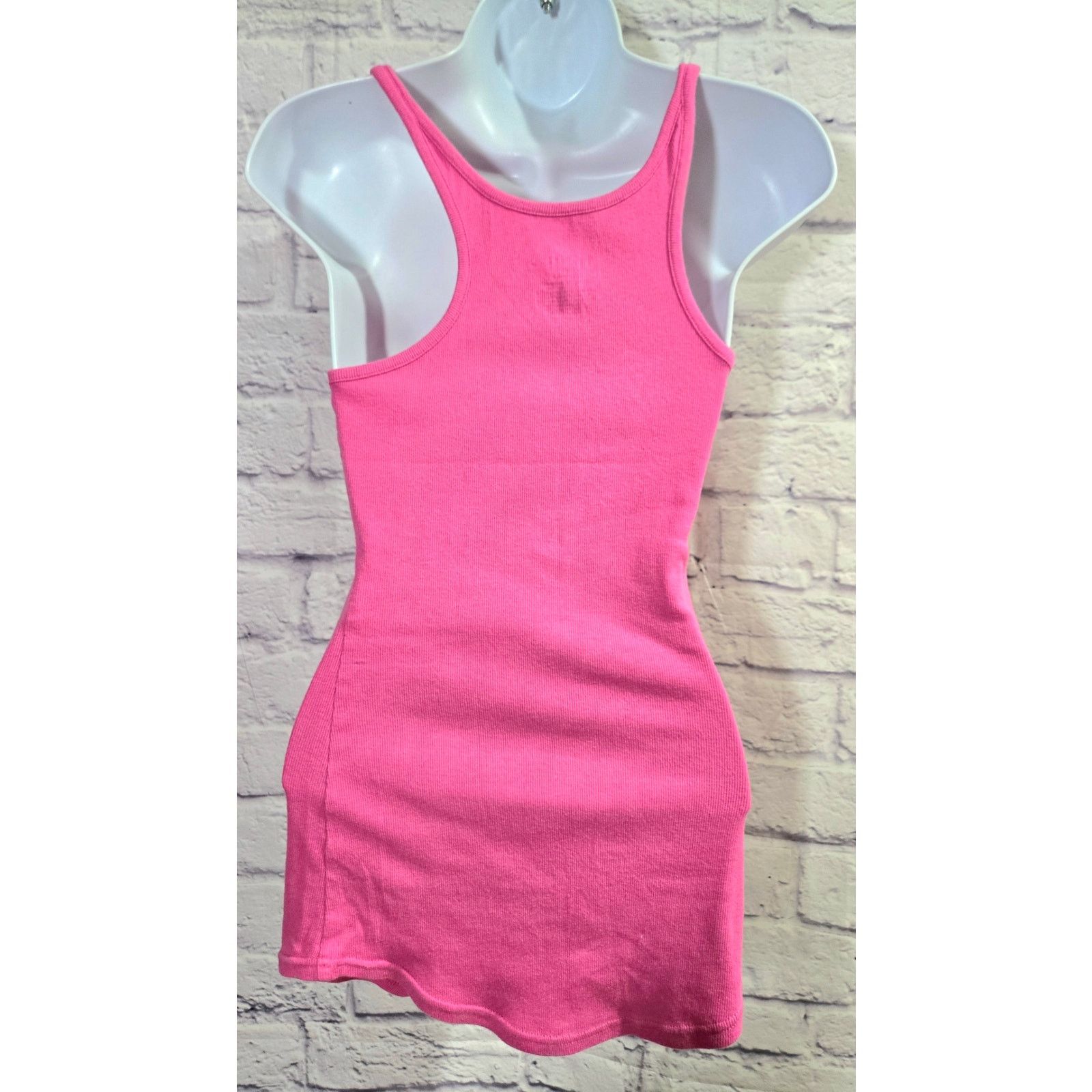 Other Xhilaration Pink Racerback Sleep Top M Lightweight Size M / US 6-8 / IT 42-44 - 2 Thumbnail