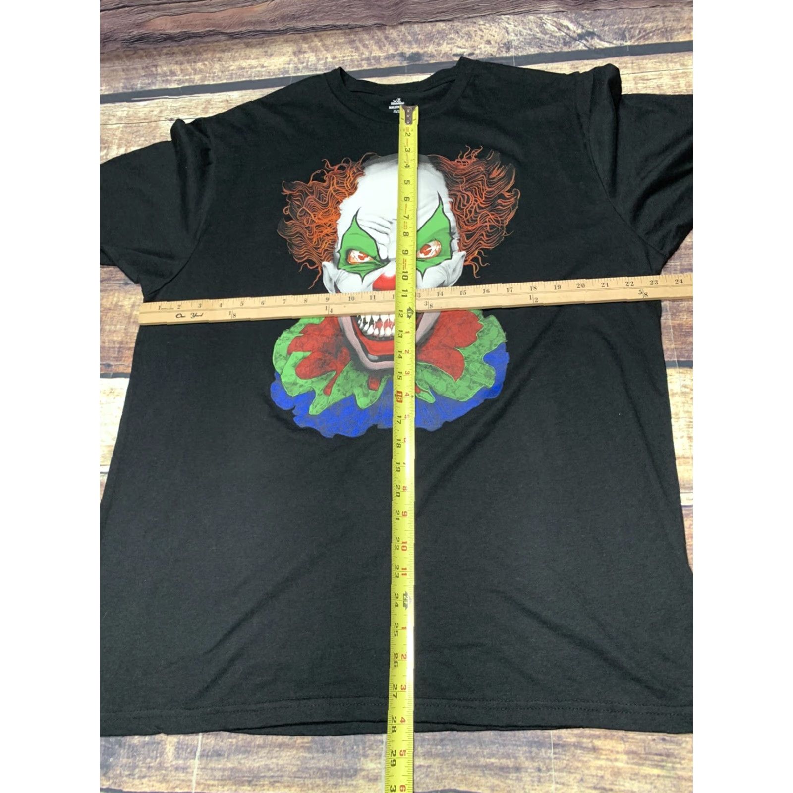 Vintage Halloween T-Shirt Black with Scary Clown Joker Creepy Size XL Extra Large Halloween Mens T-Shirt Black XL Clown Theme, Vintage? No Size US XL / EU 56 / 4 - 3 Thumbnail