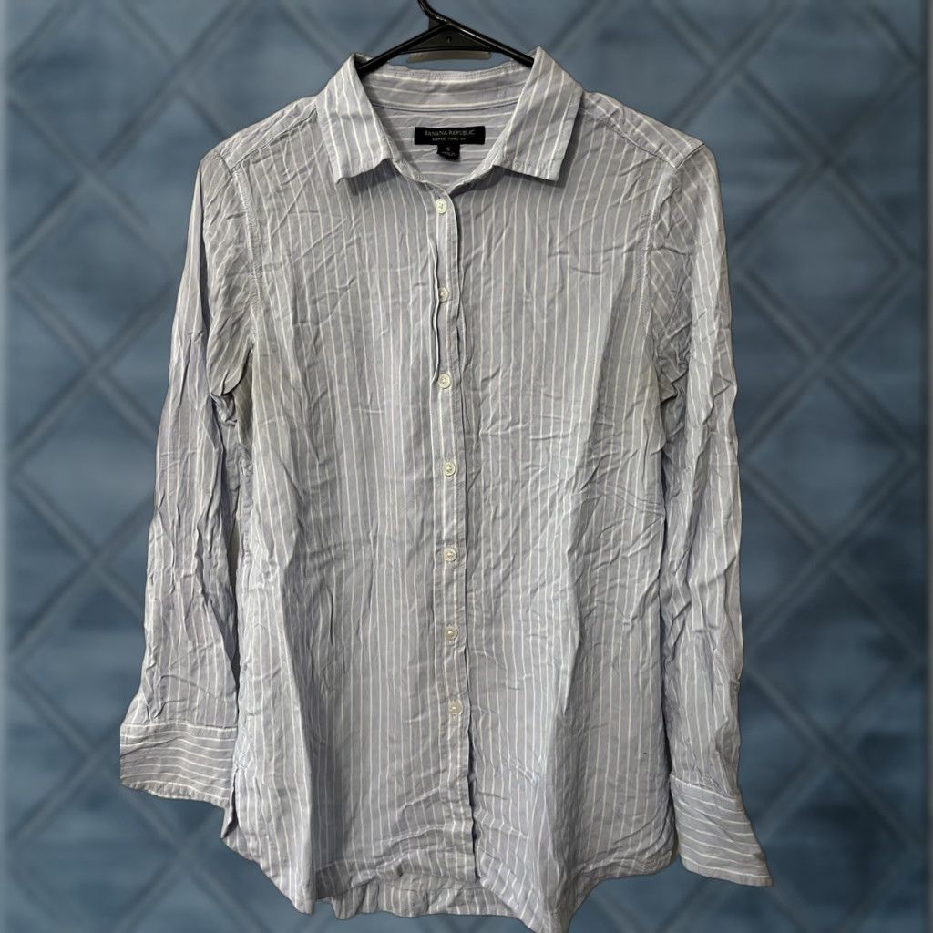 Banana Republic Banana Republic Parker Tunic Blouse Buttondown Rayon Blue Stripe Small Women Shirt Long Sleeve Collar Viscose Lightweight Size S / US 4 / IT 40 - 1 Thumbnail