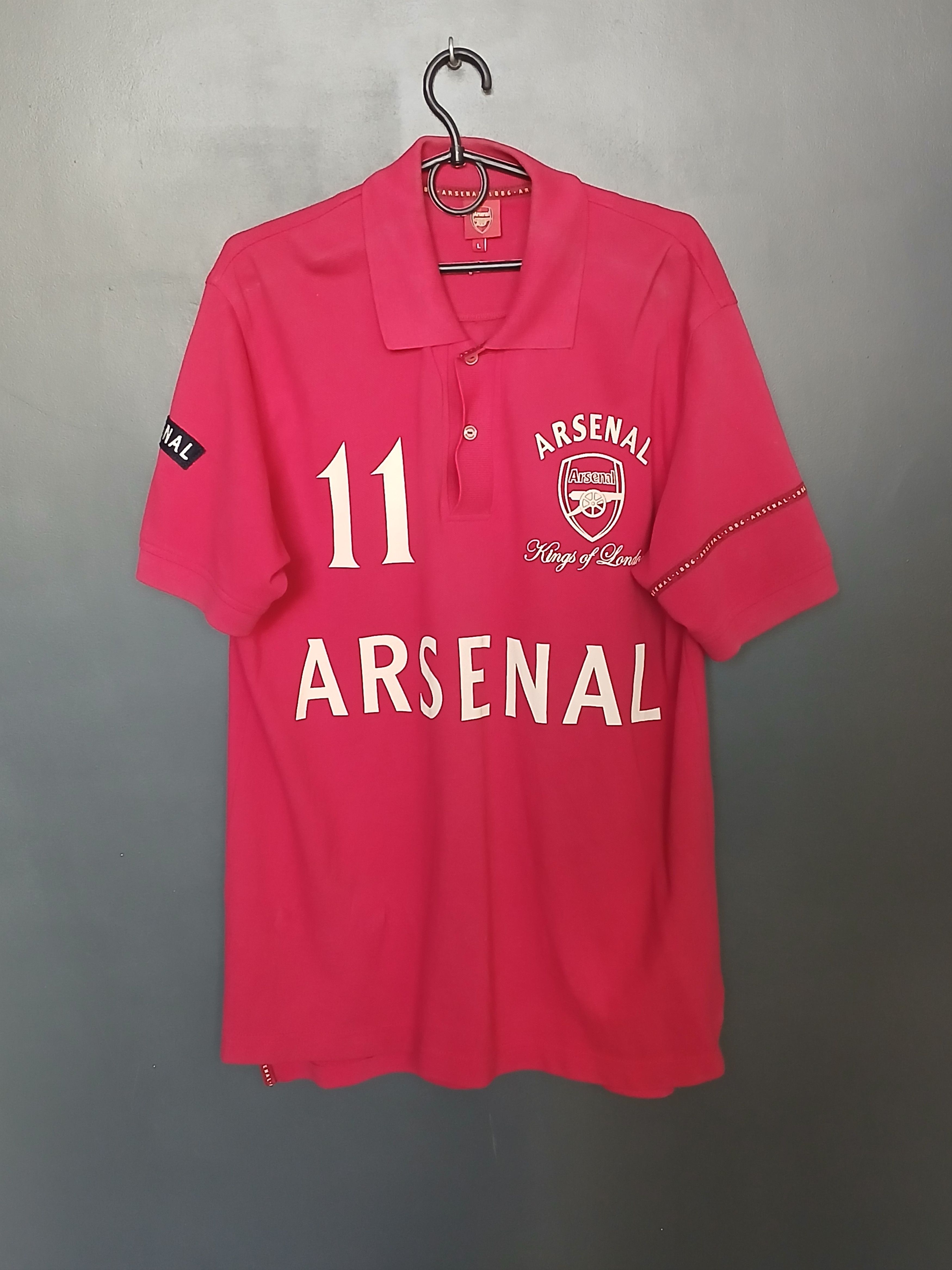 Other Arsenal Young Football Jersey T-Shirt Size US L / EU 52-54 / 3 - 1 Thumbnail