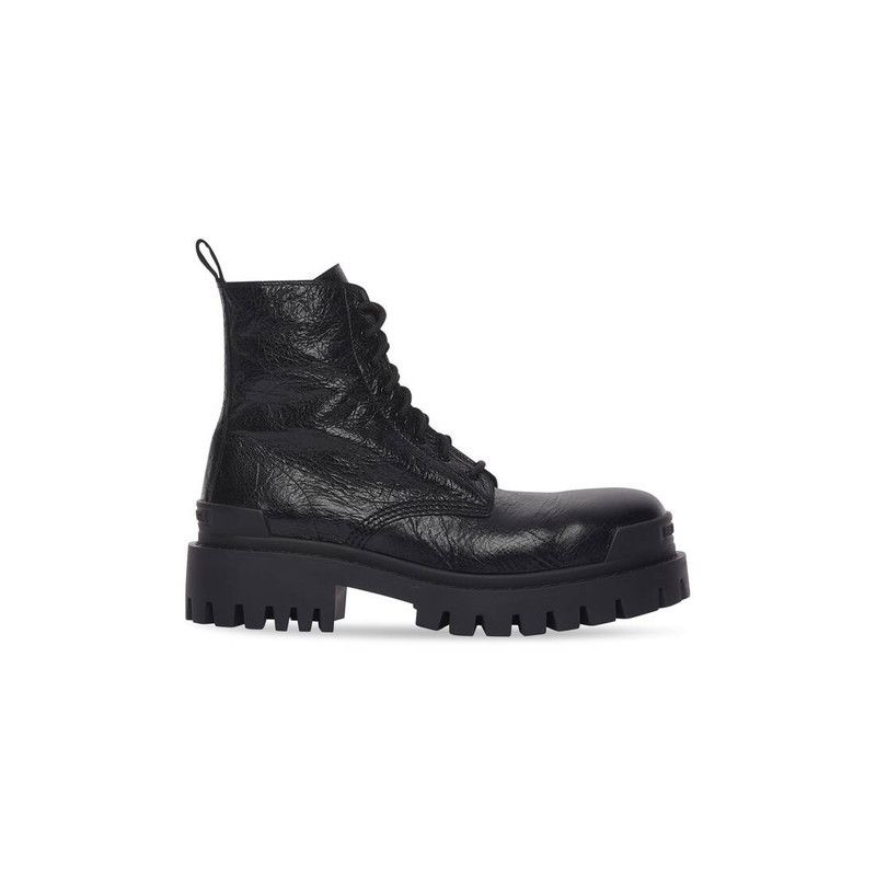 o1s1wg110226 Strike 20mm Boots In Black