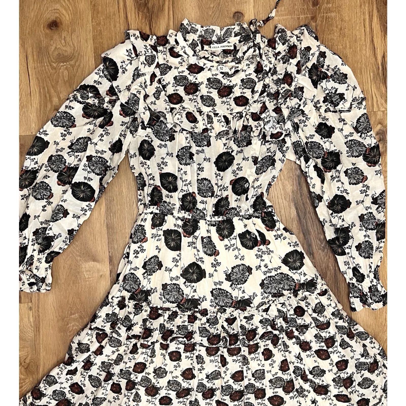 Ulla Johnson Ulla Johnson Winnifred Midi Dress 4 EUC Womens Dress Multicolor Midi 50.25” Womens Size S / US 4 / IT 40 - 2 Thumbnail