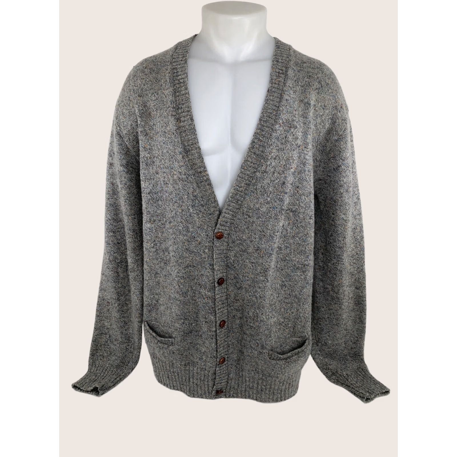 Vintage Robert Bruce / UNION MADE Vtg. XL TALL Wool Blend Cardigan Knit Sweater - EXC. - Gray / Blue / Red / Gold Mens Cardigan Breezeway C4 Size US XL / EU 56 / 4 - 1 Thumbnail