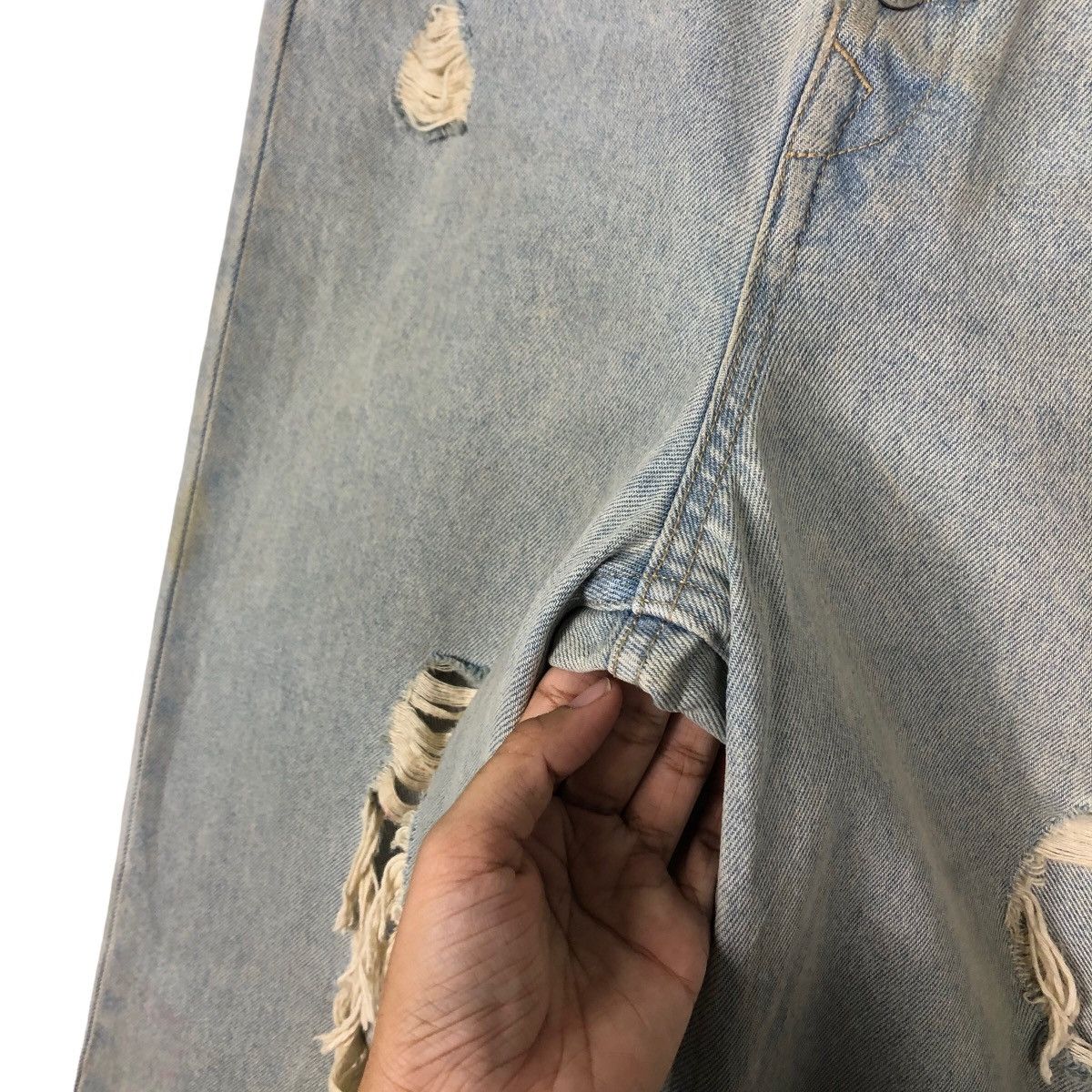 Japanese Brand DISTRESSED DENIM JEANS PUNK DESIGN EMODA JAPAN ISSEY MIYAKE Size US 26 / EU 42 - 15 Thumbnail