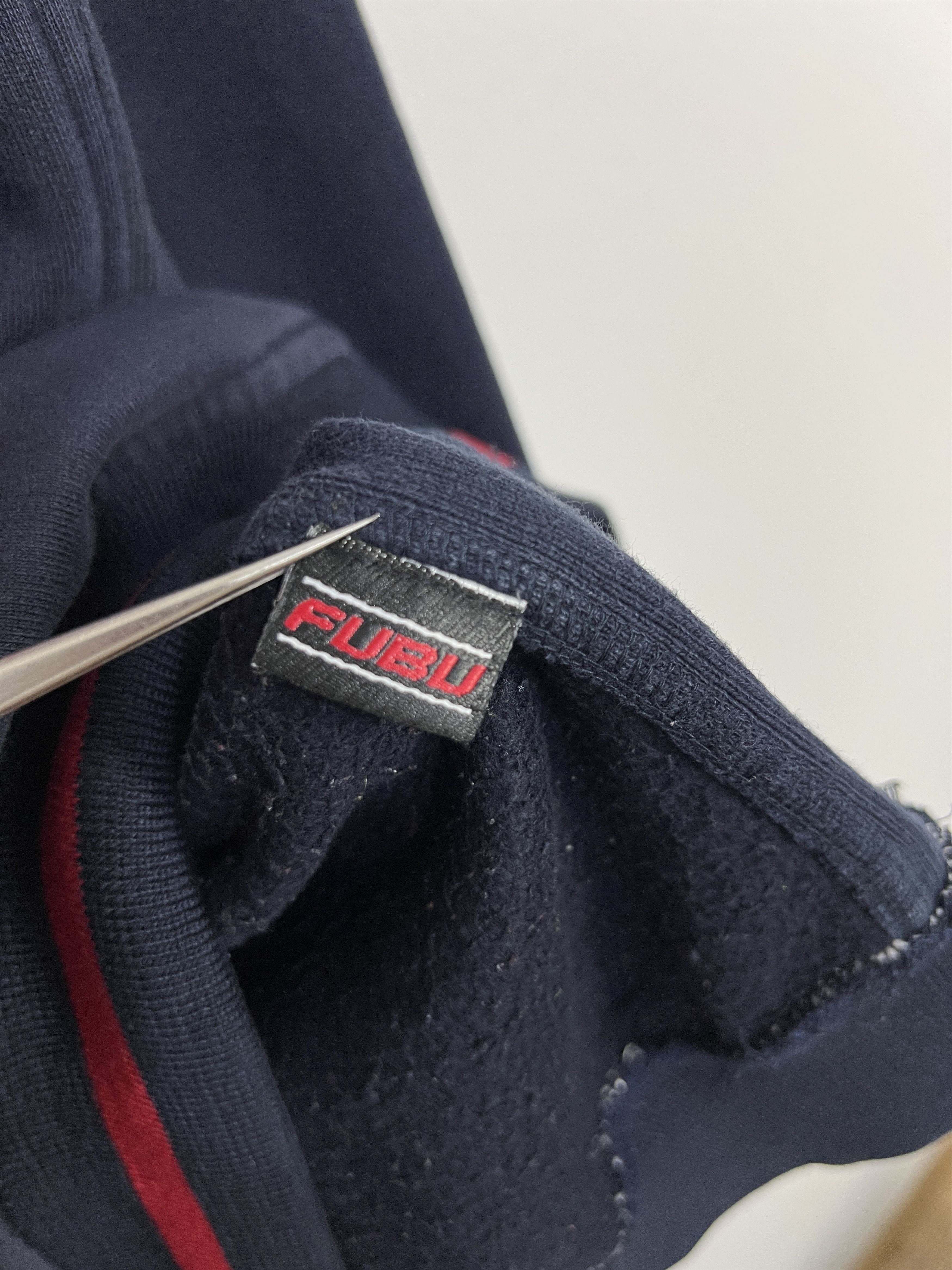 Fubu Vintage FUBU 05 Rap Hip Hop Hoodie Mens Jacket Big Logo Size US S / EU 44-46 / 1 - 10 Thumbnail