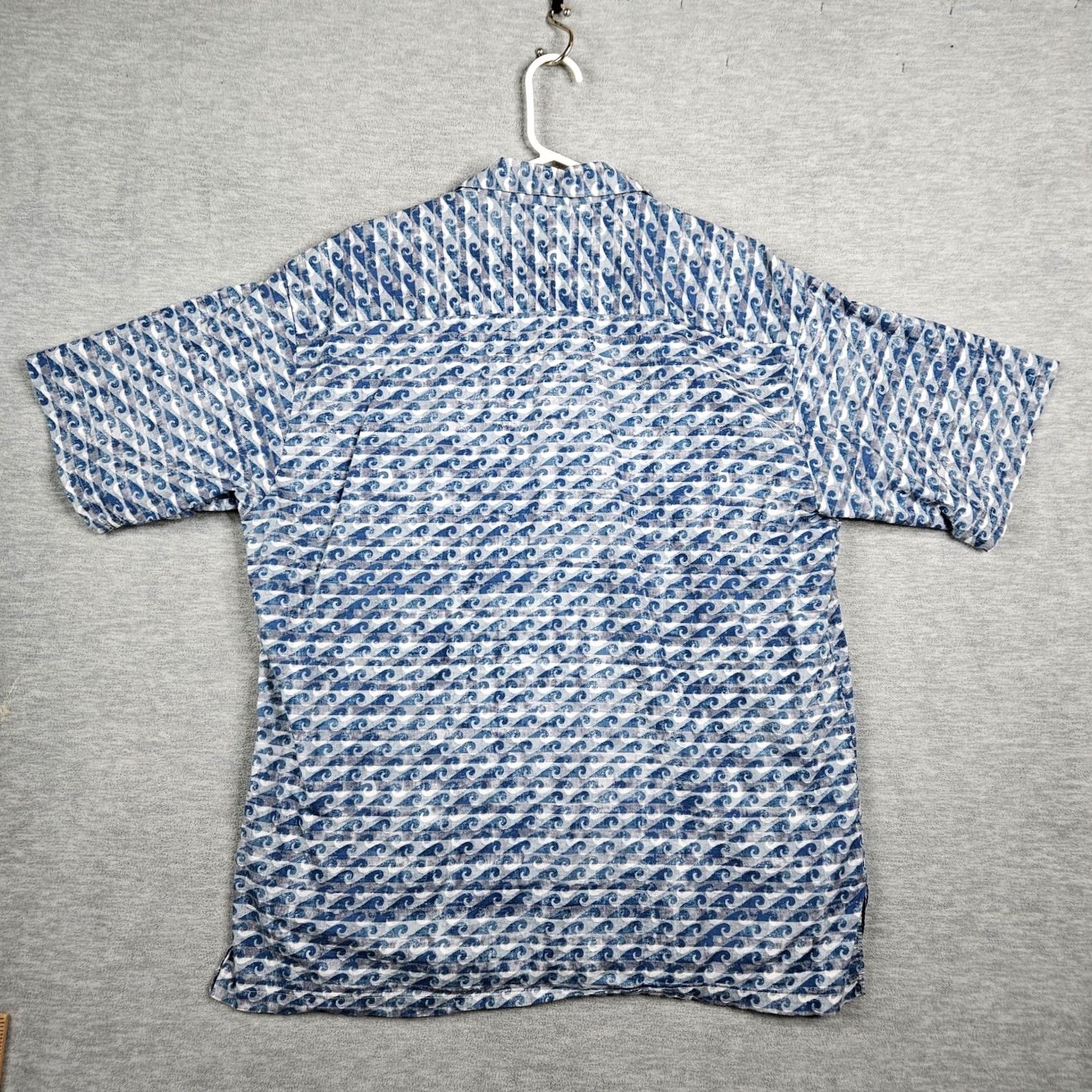 Tori Richard Tori Richard Blue Cotton Button-Up Shirt Short Sleeve L Mens Size L Collar-Down Pattern Solid Size US L / EU 52-54 / 3 - 2 Thumbnail