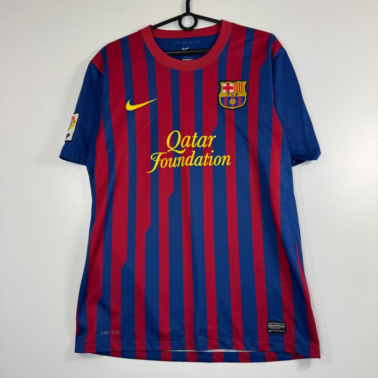 Nike Nike FC Barcelona 2011 2012 Jersey 419877-486 Mens Size M Size US M / EU 48-50 / 2 - 1 Thumbnail