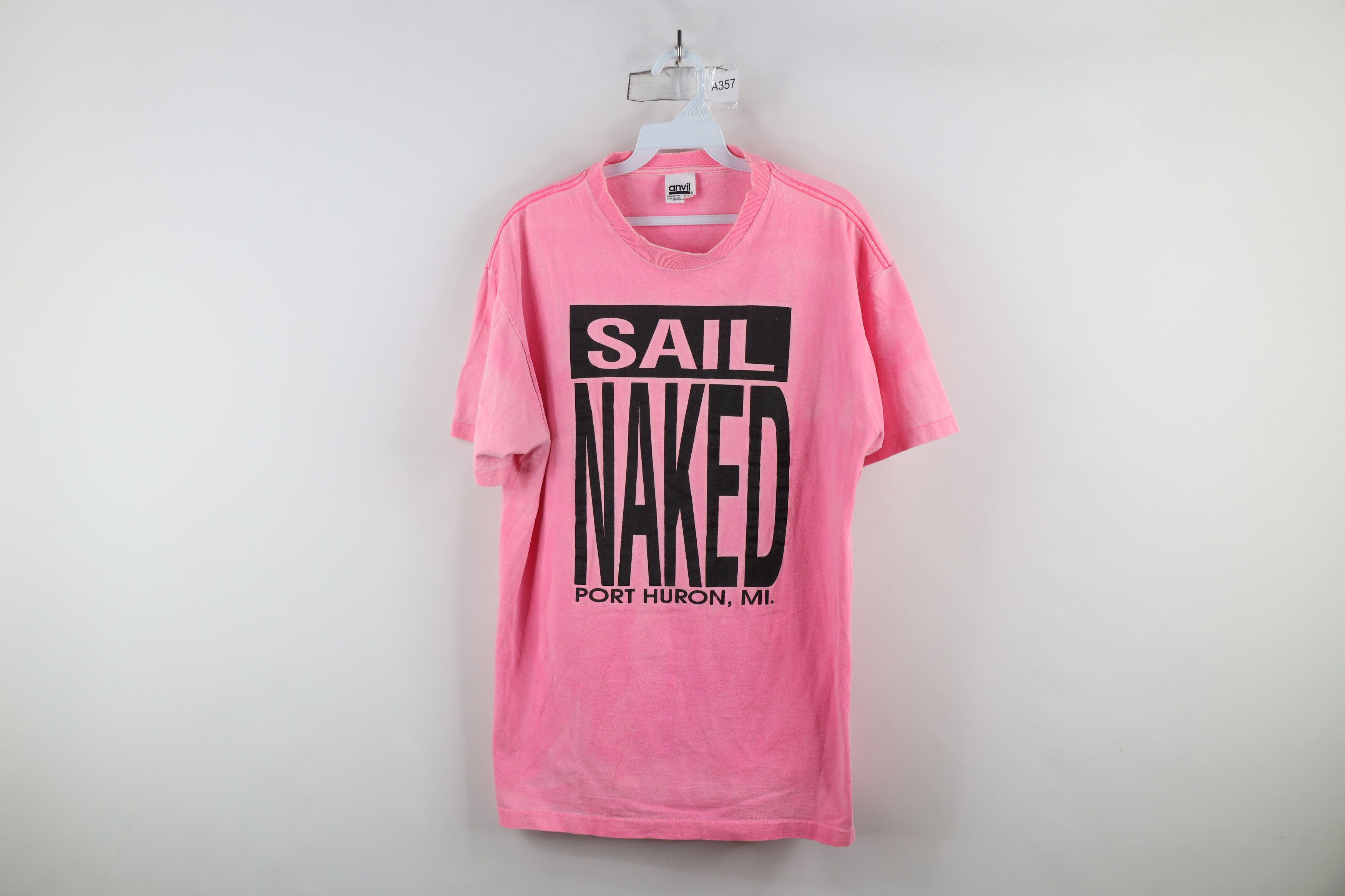 Vintage Vintage 90s Streetwear Spell Sail Naked Sailboat T-Shirt USA Size US L / EU 52-54 / 3 - 1 Thumbnail