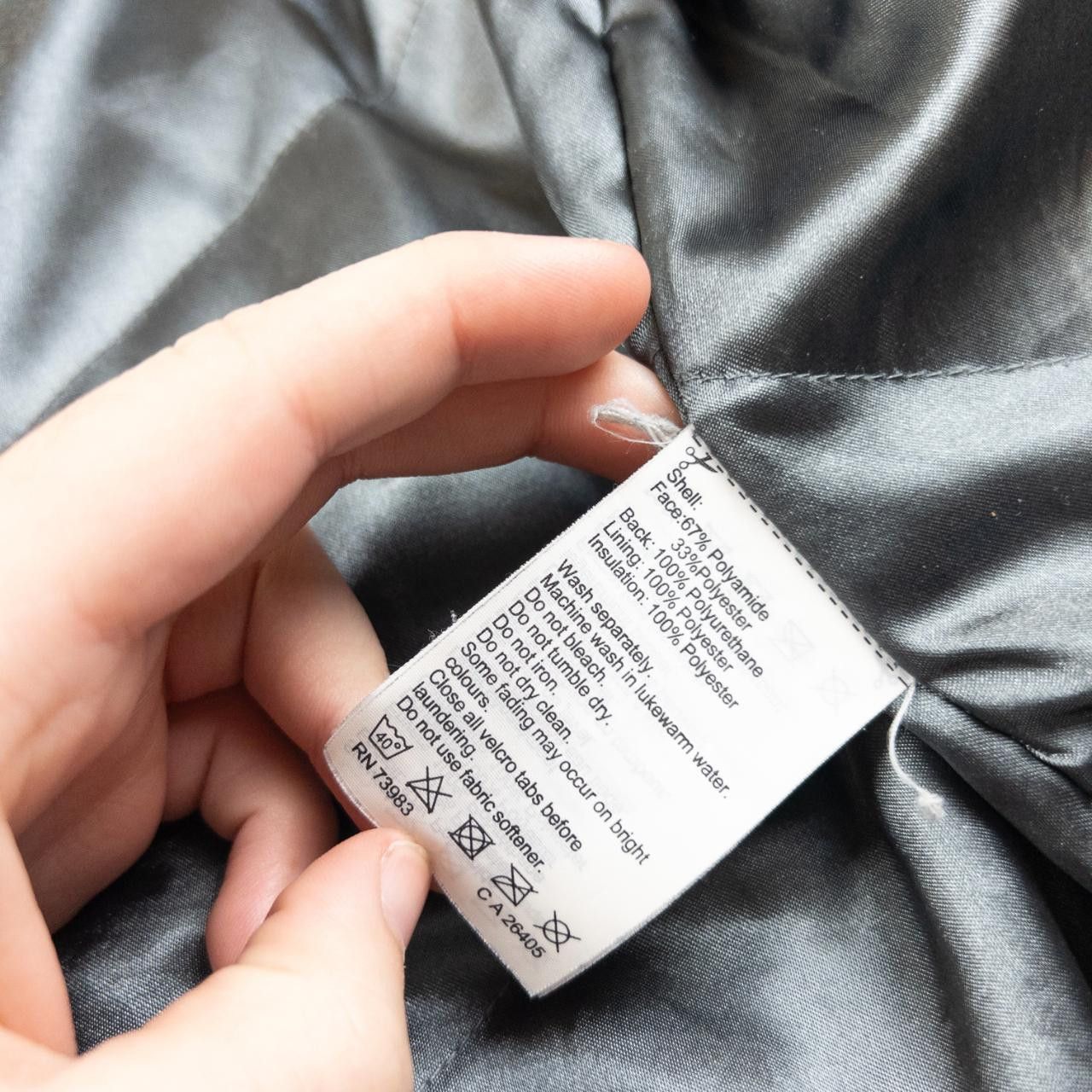 Helly Hansen Vintage Helly Hansen Long Padded Zip Up Jacket Size L Size US L / EU 52-54 / 3 - 8 Thumbnail