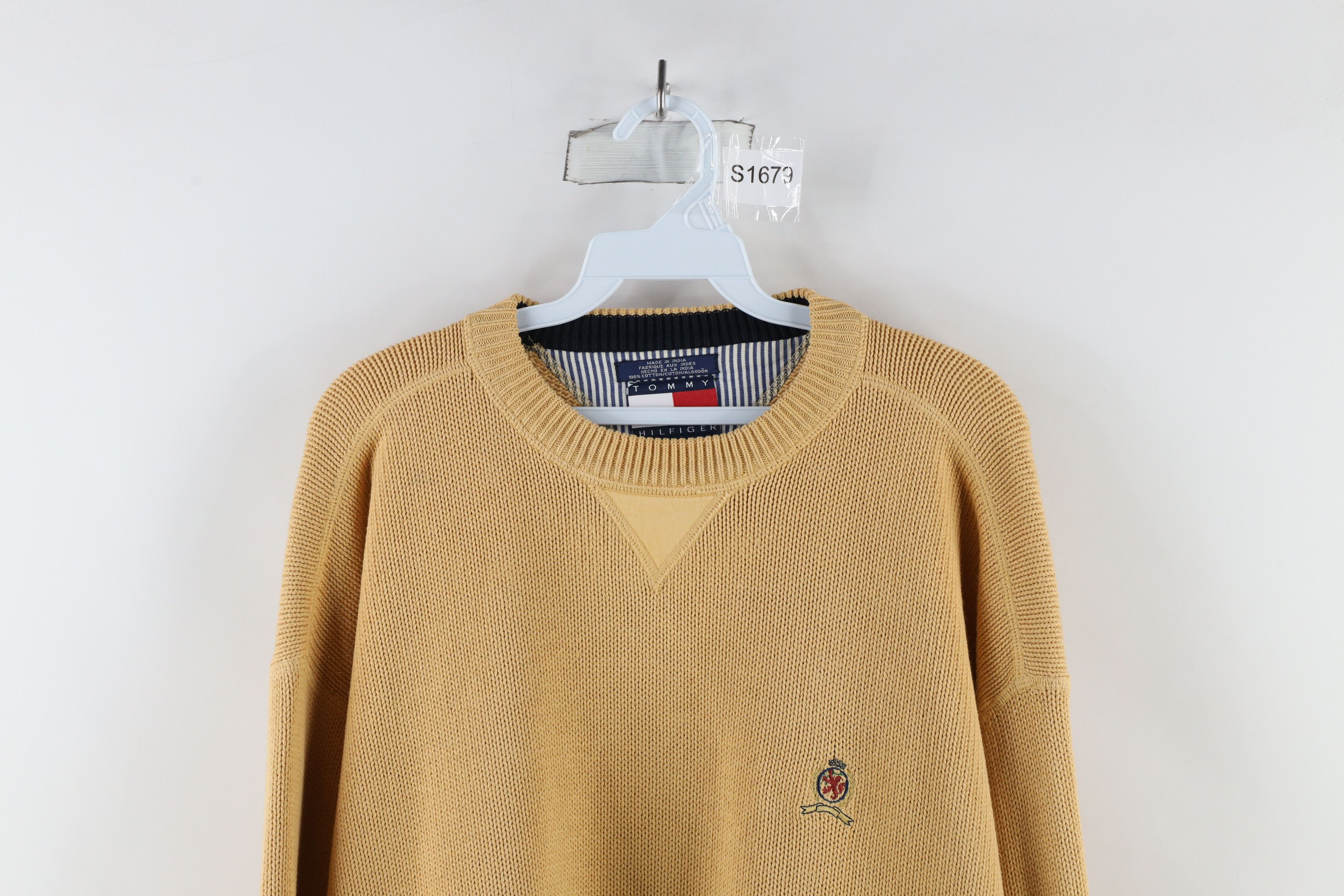 Tommy Hilfiger × Vintage Vintage 90s Tommy Hilfiger Cotton Knit Crewneck Sweater Gold Size US XL / EU 56 / 4 - 2 Thumbnail
