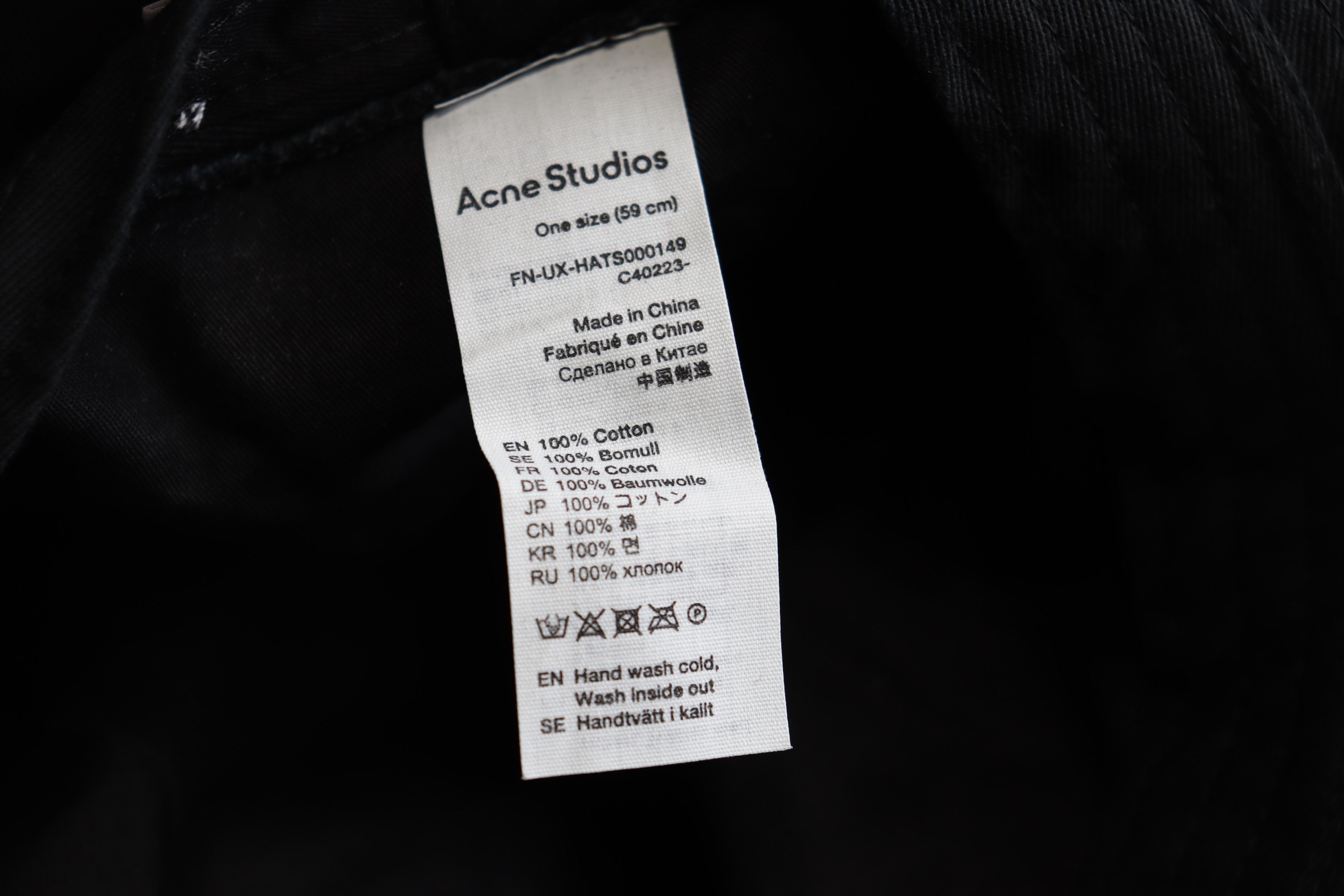 Acne Studios o1rshd1 Size: OS / Hat in Black Size ONE SIZE - 8 Thumbnail