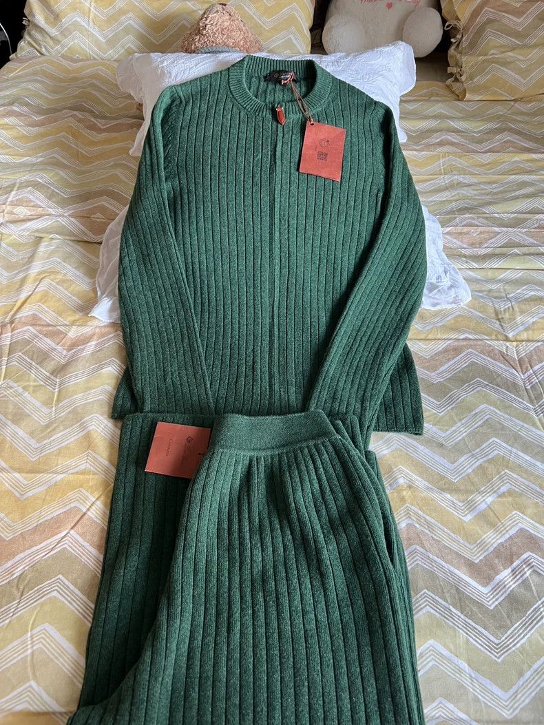 LORO PIANA Cashmere top and trousers