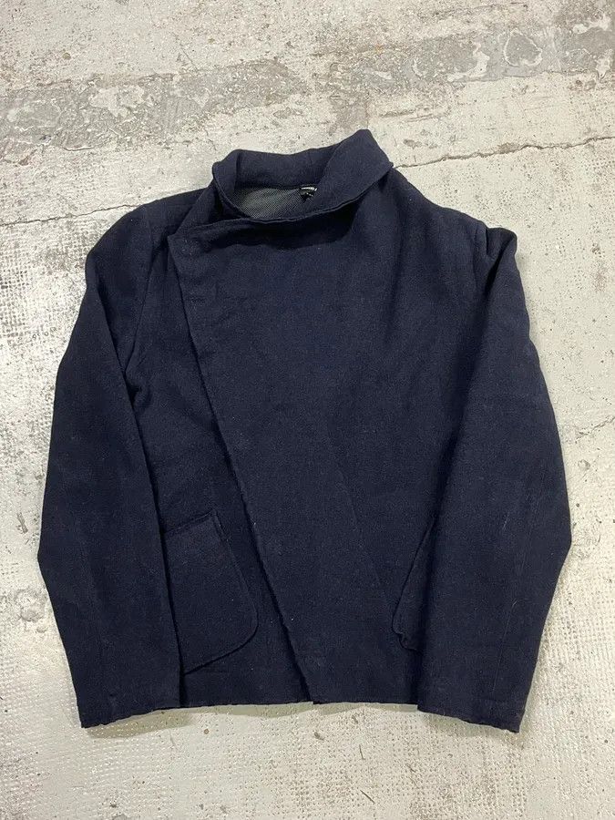 Giorgio Armani AW2011 Giorgio Armani Navy Wool Asymmetrical Wrap Jacket Size 44R - 3 Thumbnail
