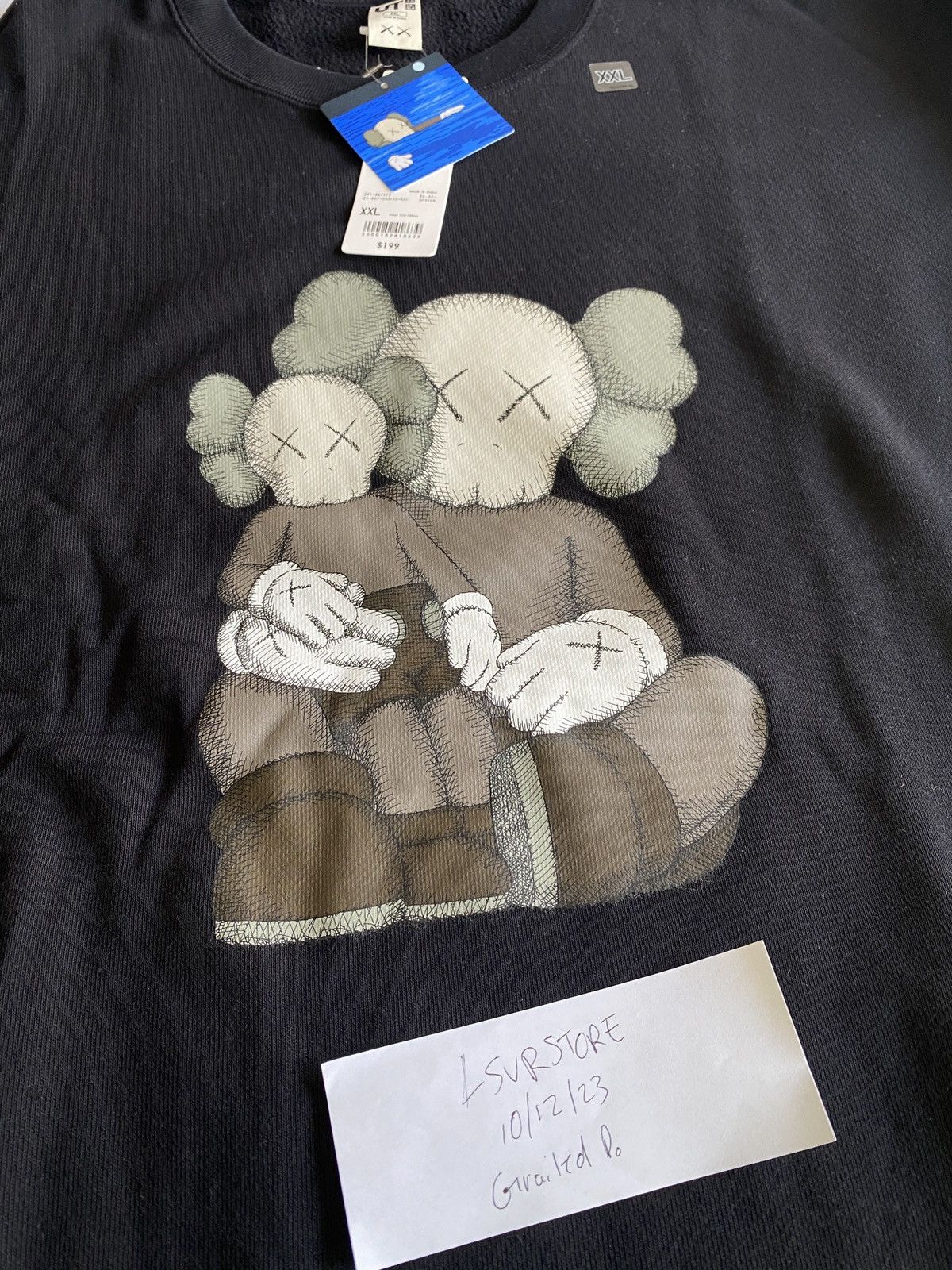 Kaws × Uniqlo Kaws x Uniqlo Companion 09 Black Crewneck XXL Rare Size* Size US XXL / EU 58 / 5 - 1 Thumbnail