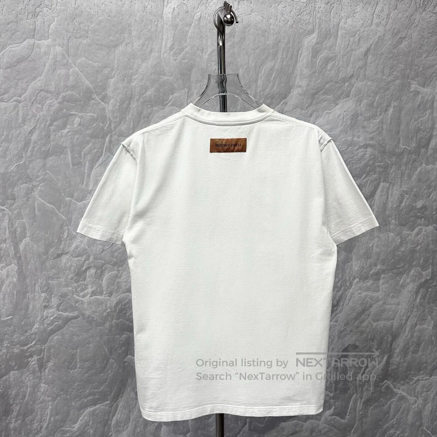 Louis Vuitton louis vuitton white embossed short sleeve shirt. Size US S / EU 44-46 / 1 - 4 Thumbnail
