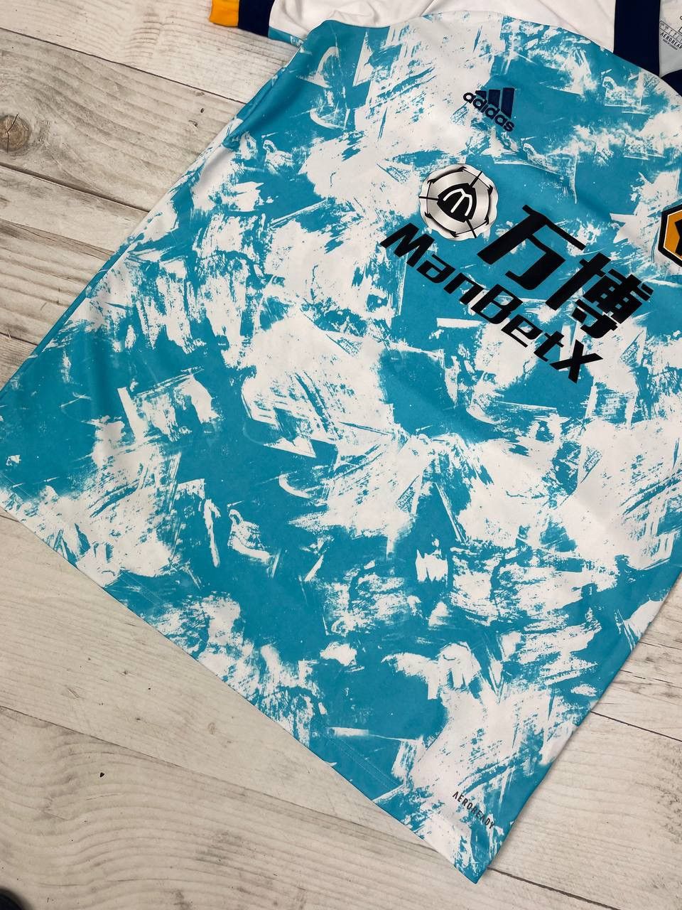 Adidas Adidas Wolverhampton Wolves 2020 2021 Away Shirt Jersey Size US L / EU 52-54 / 3 - 3 Thumbnail