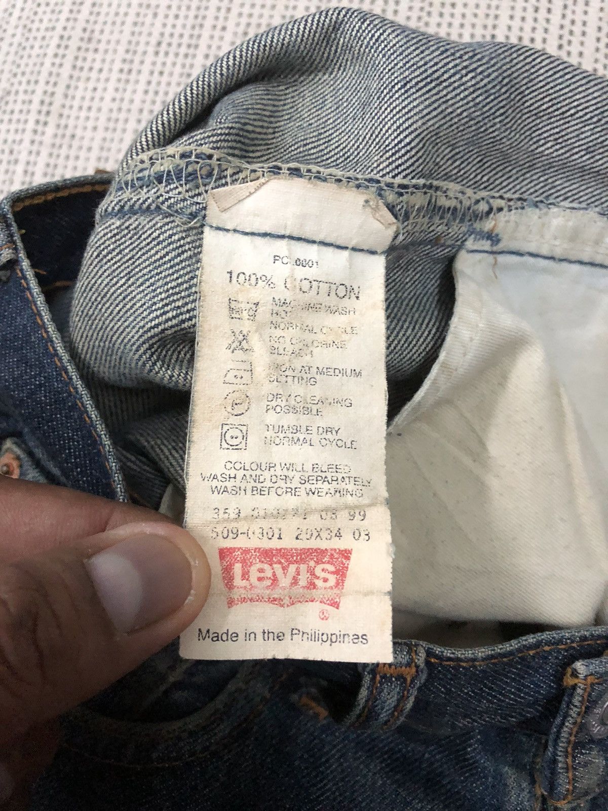 Levi's × Vintage VINTAGE DISTRESSED LEVI’S W29 Size US 29 - 8 Thumbnail