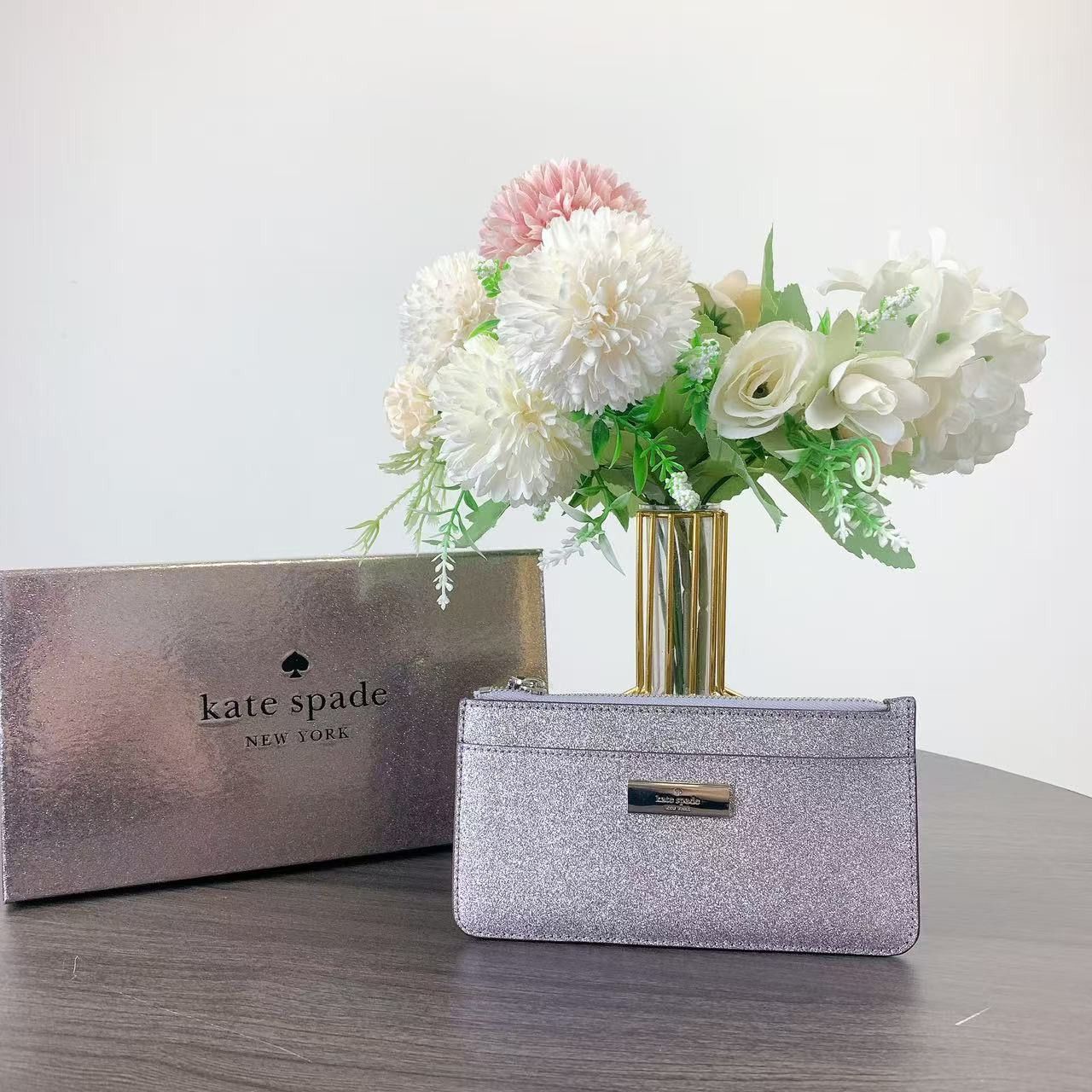 Kate Spade Kate Spade KJ009 Kenzie Boxed Glitter Large Flower Size ONE SIZE - 1 Thumbnail