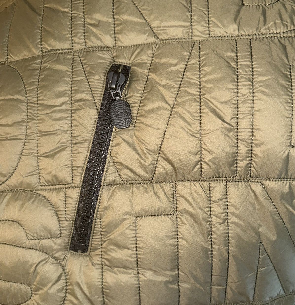 INDIVIDUALIST Individualist, Green puffer large - spell out Size US L / EU 52-54 / 3 - 4 Thumbnail