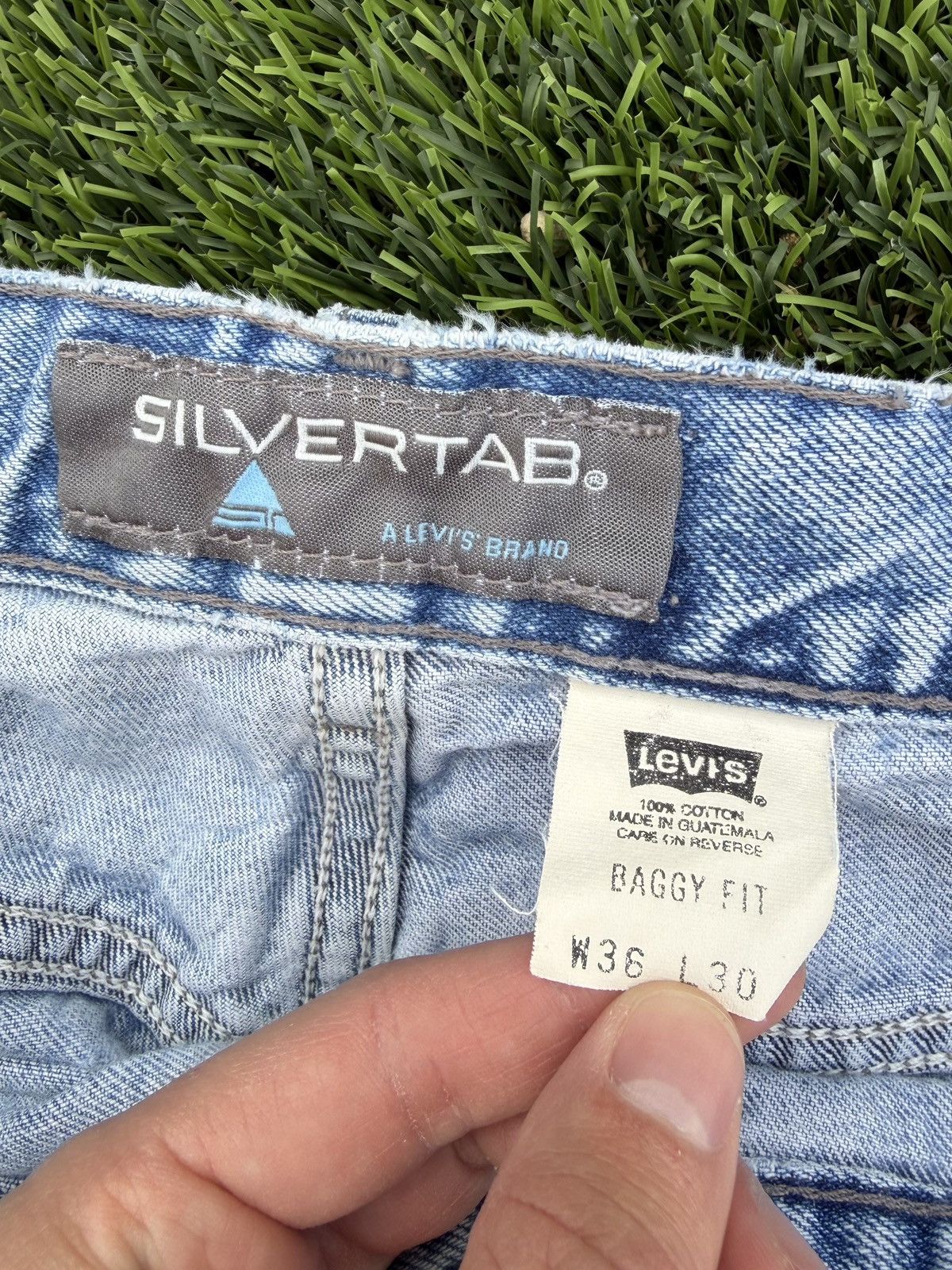 Levi's Vintage y2k paper tag baggy Silvertab Levi's jeans size 36 Size US 36 / EU 52 - 3 Thumbnail