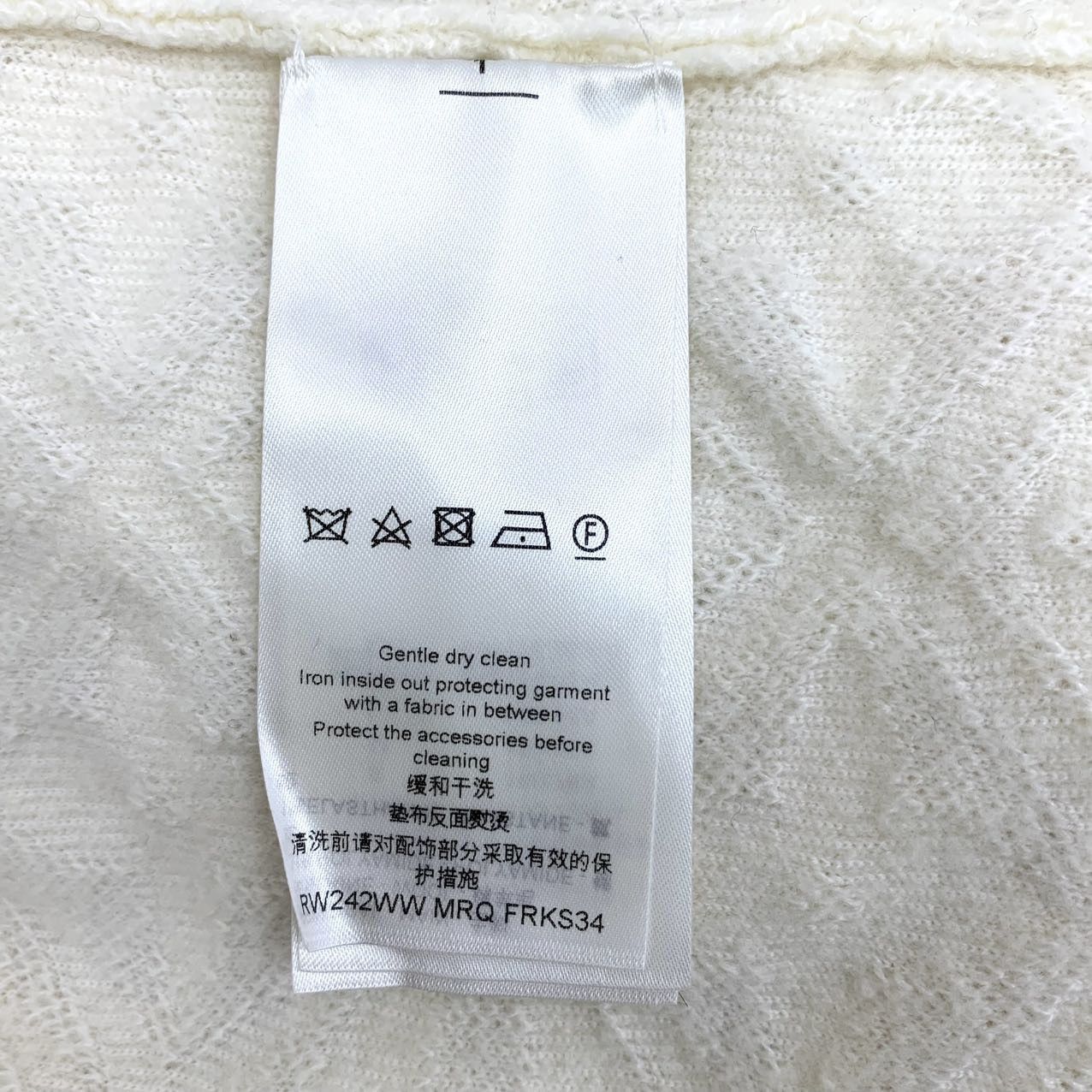 Louis Vuitton Louis Vuitton All-over Embossed Logo Short Sleeve K26WX Size S / US 4 / IT 40 - 7 Thumbnail