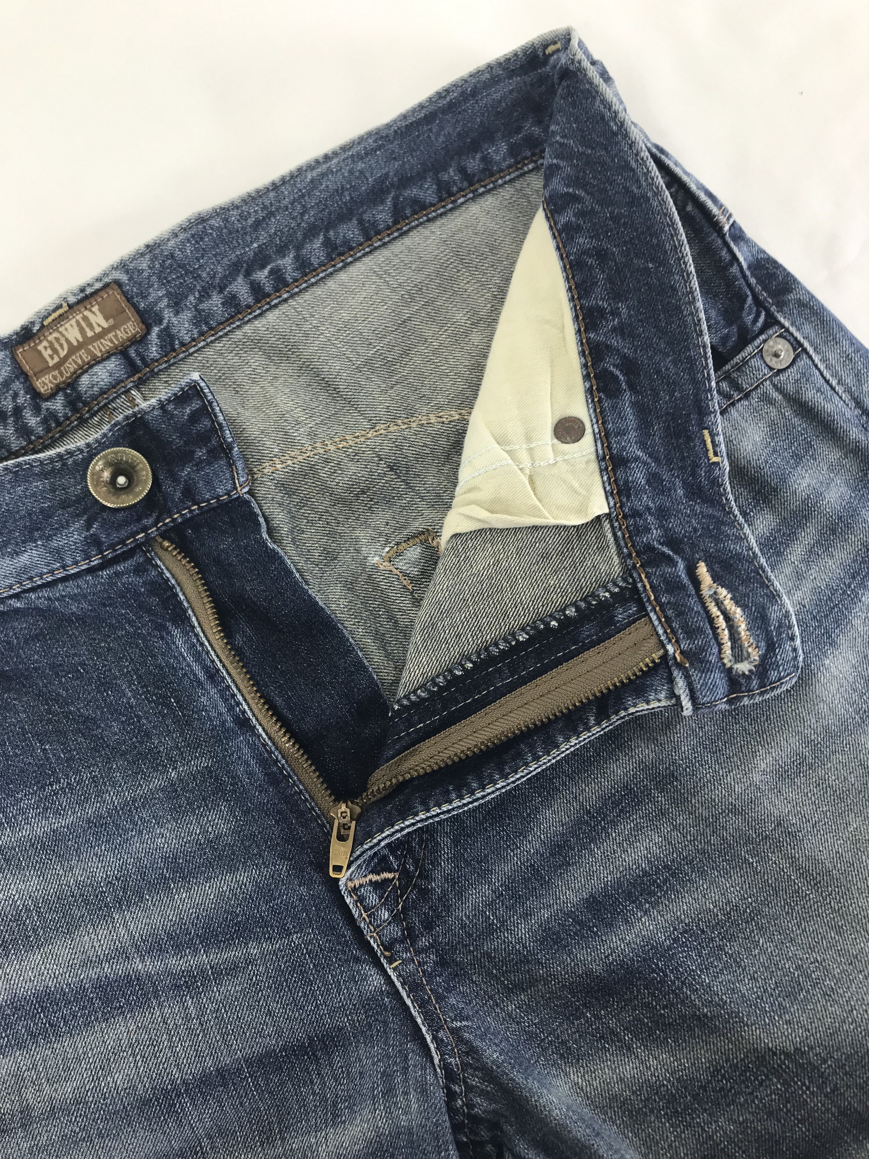 Edwin Vintage Edwin 403 XVS Blue Washed Jeans Size US 32 / EU 48 - 9 Thumbnail