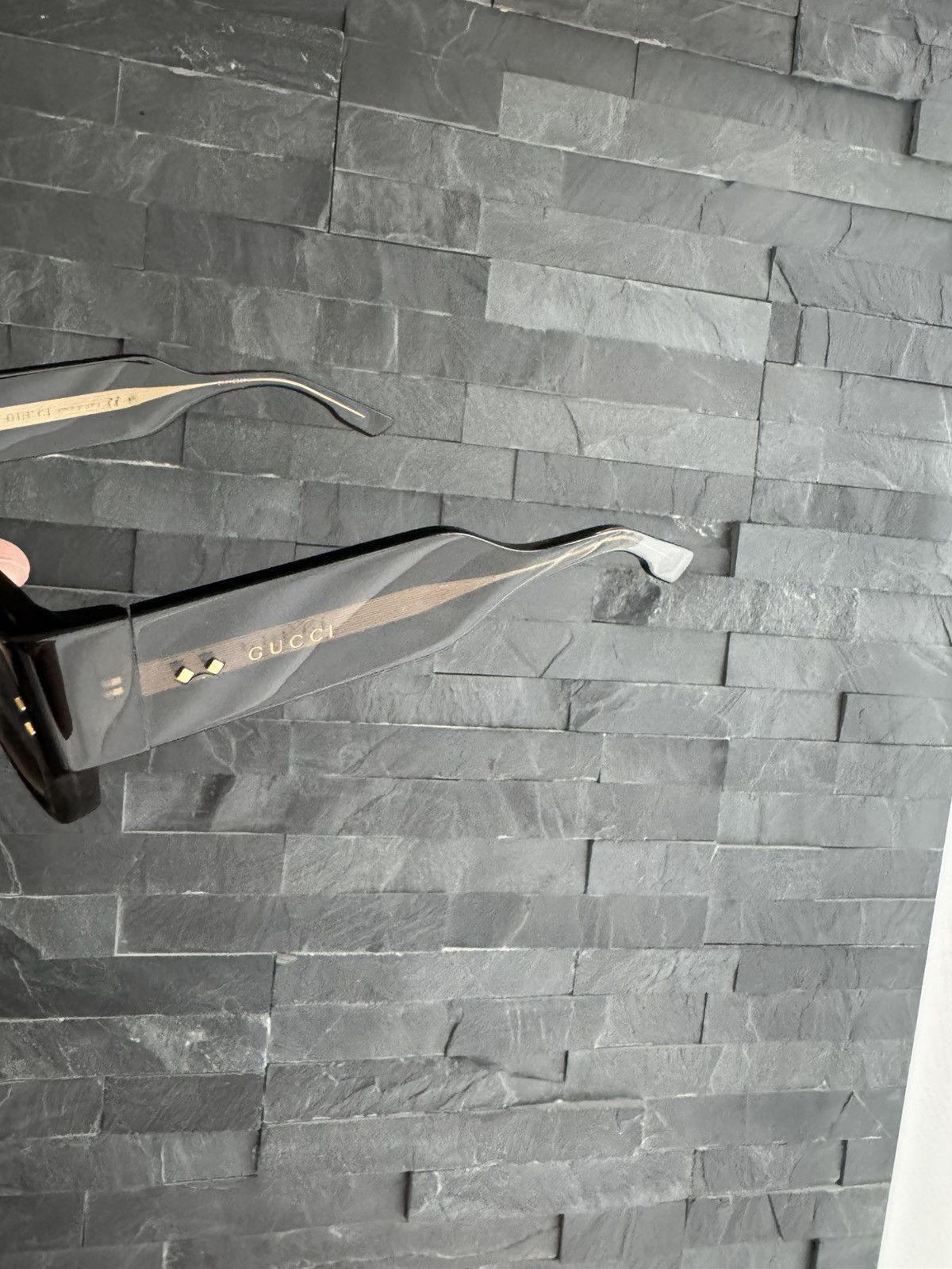 Gucci Gucci logo engraved square-frame Sunglasses Size ONE SIZE - 3 Thumbnail