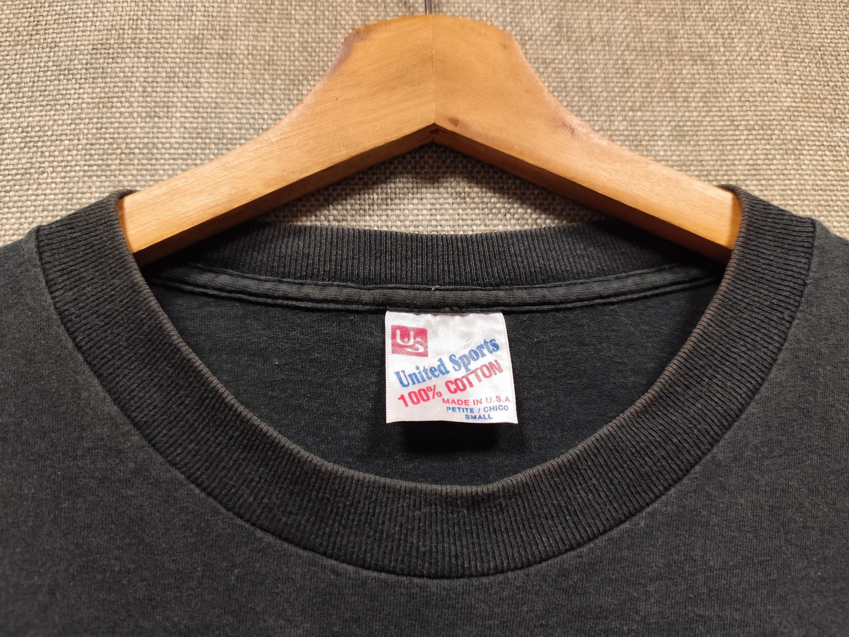 Band Tees × Rap Tees × Vintage vintage 90s B.A.D Records Size US S / EU 44-46 / 1 - 3 Thumbnail