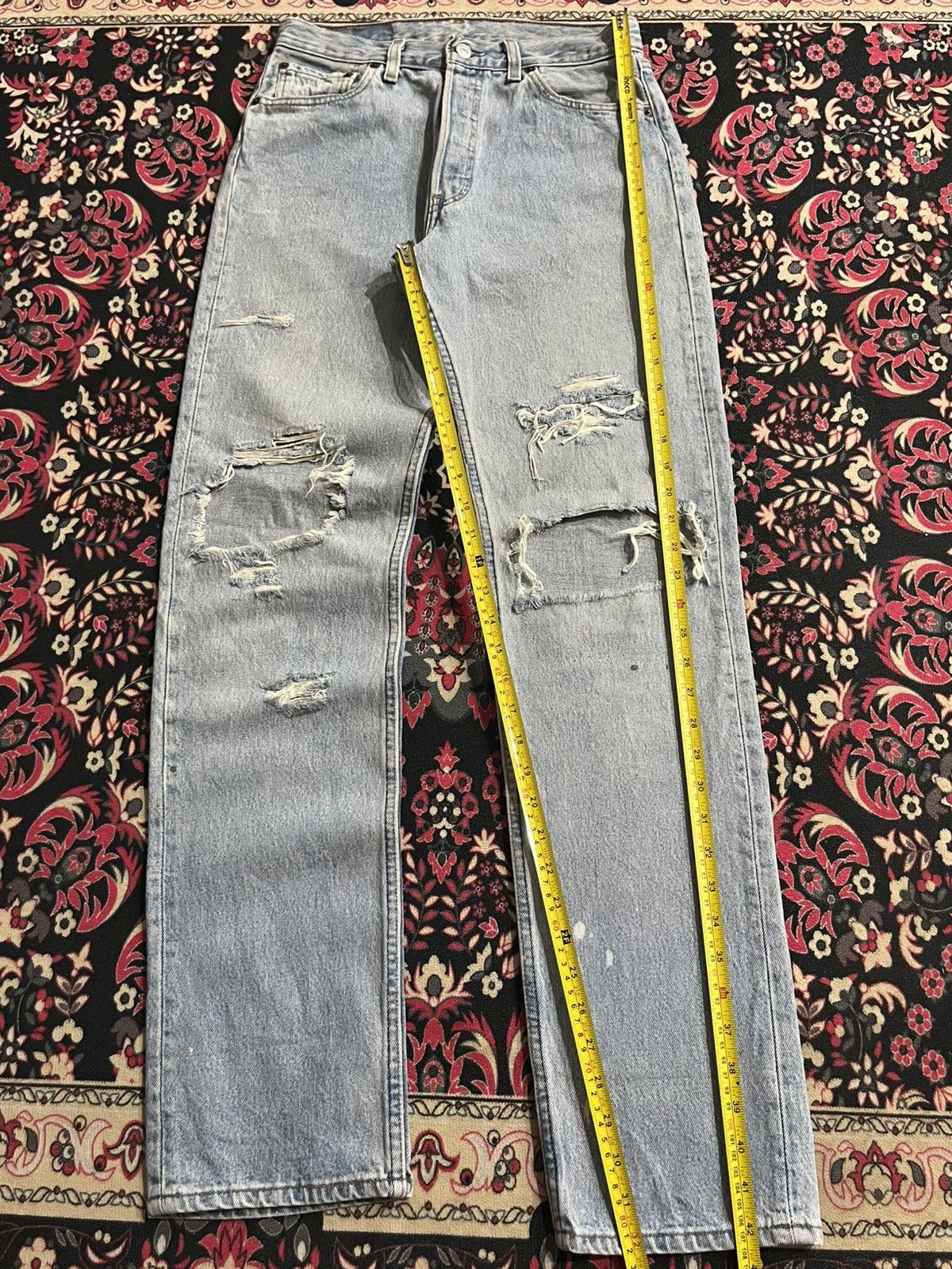 Levi's Vintage Y2K Levi’s 501 Light Blue Washed Distressed Jeans Size 30" / US 8 / IT 44 - 15 Thumbnail