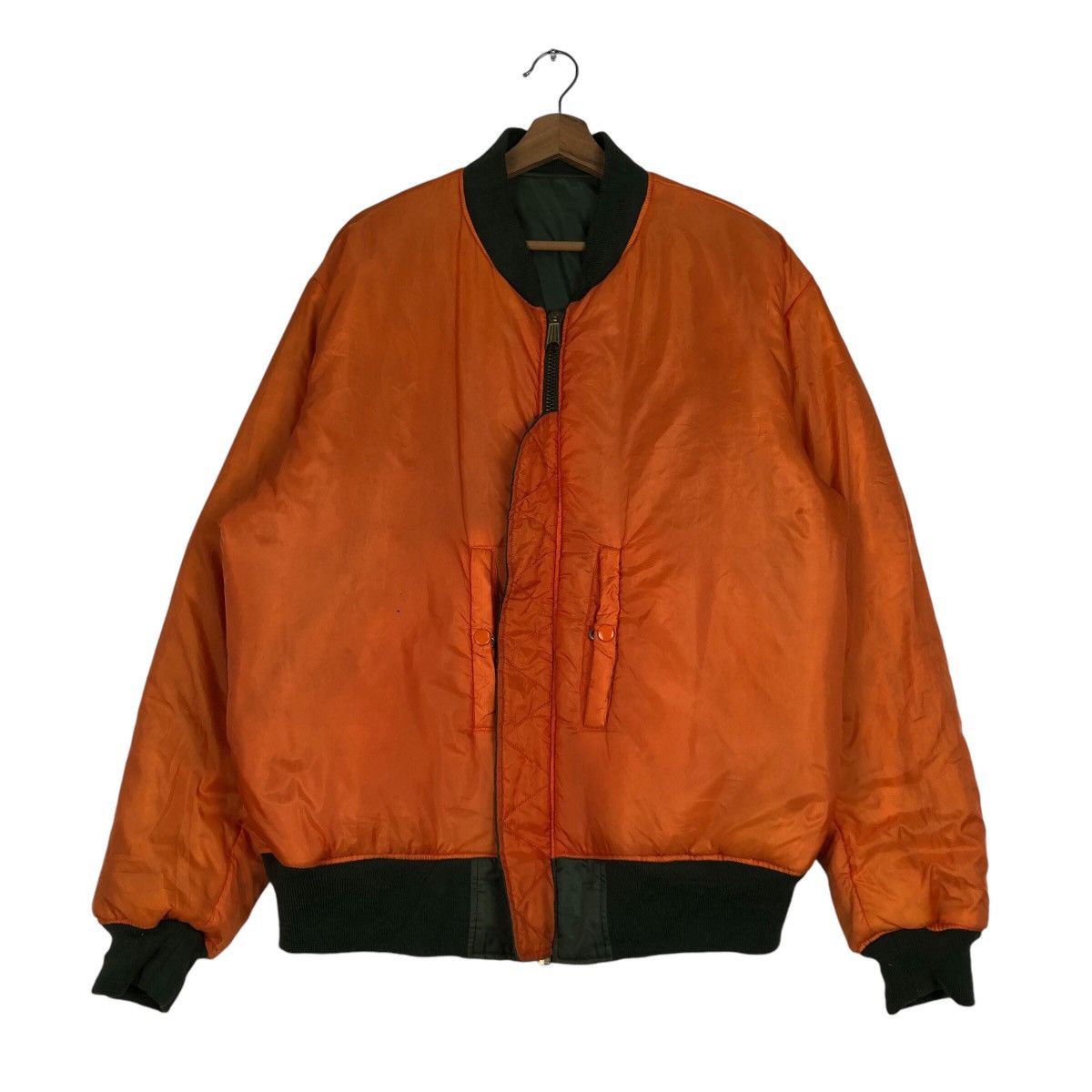 Japanese Brand Vintage RiotRiot Bomber Jacket Military Design Issey Miyake Size US L / EU 52-54 / 3 - 17 Thumbnail