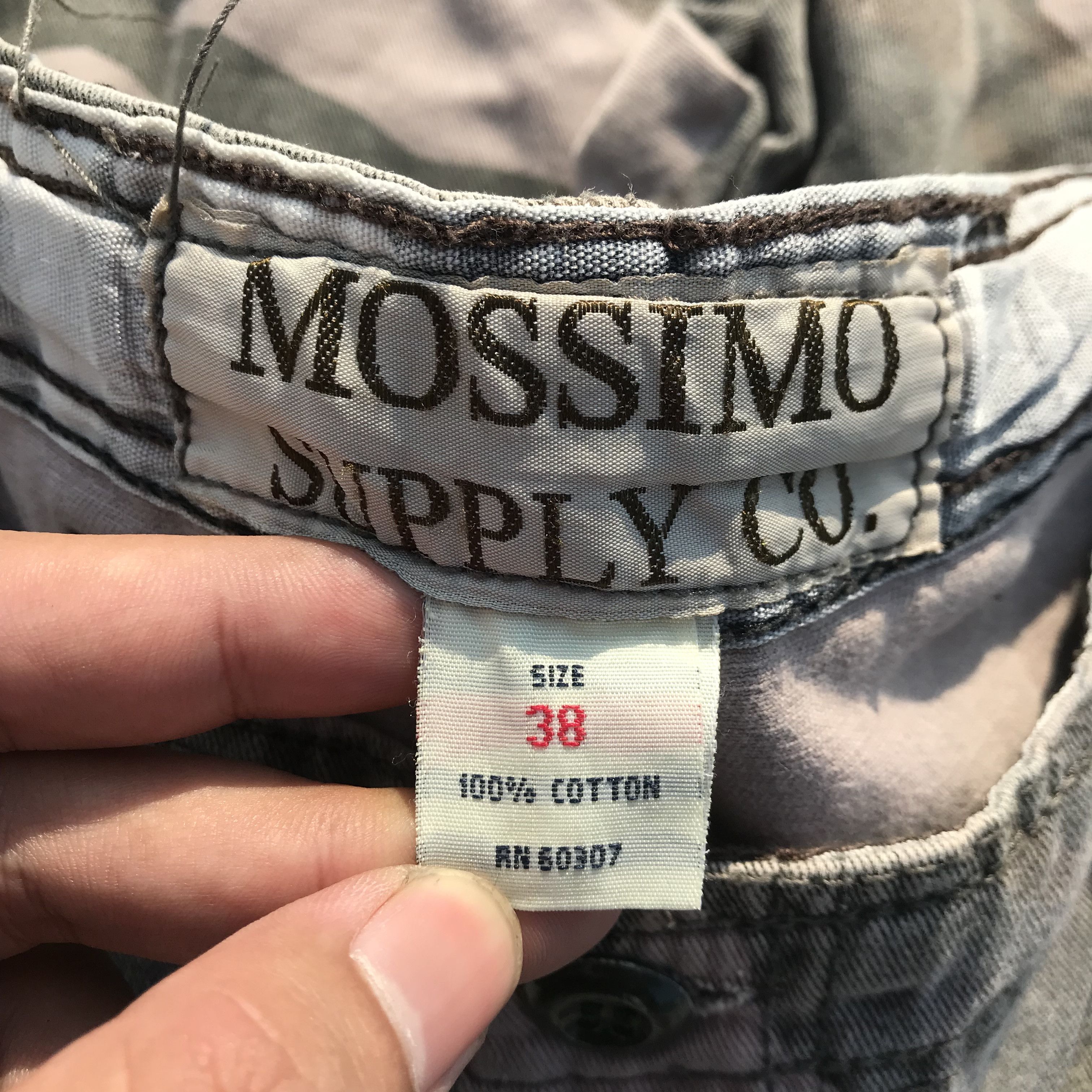 Mossimo Mossimo Supply Co Cargo Shortpants Military camouflage Size US 38 / EU 54 - 2 Thumbnail