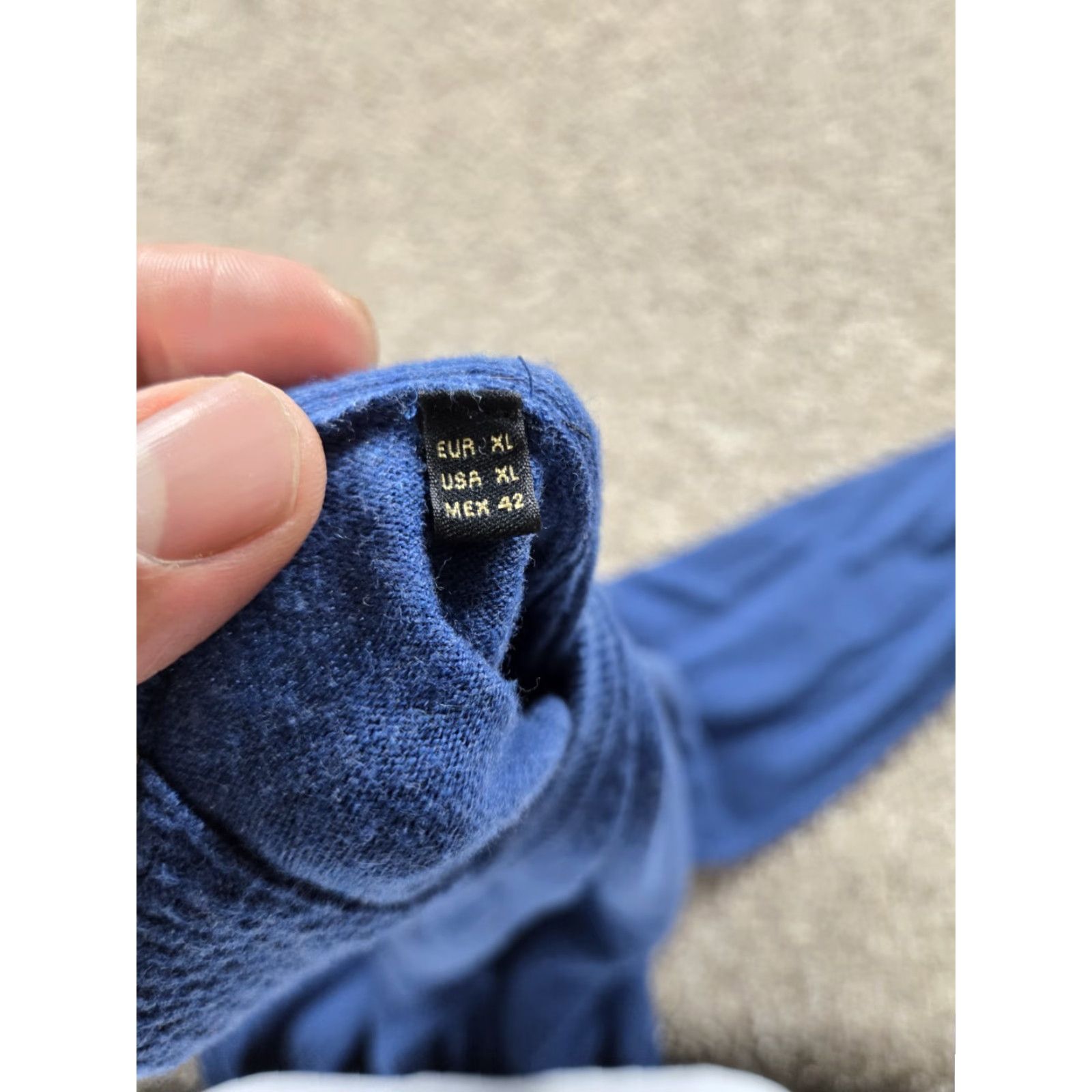 Massimo Dutti Massimo Dutti Mens Blue Knit Sweater XL V-Neck Cotton Cashmere Silk Elbow Patch Size US XL / EU 56 / 4 - 6 Thumbnail