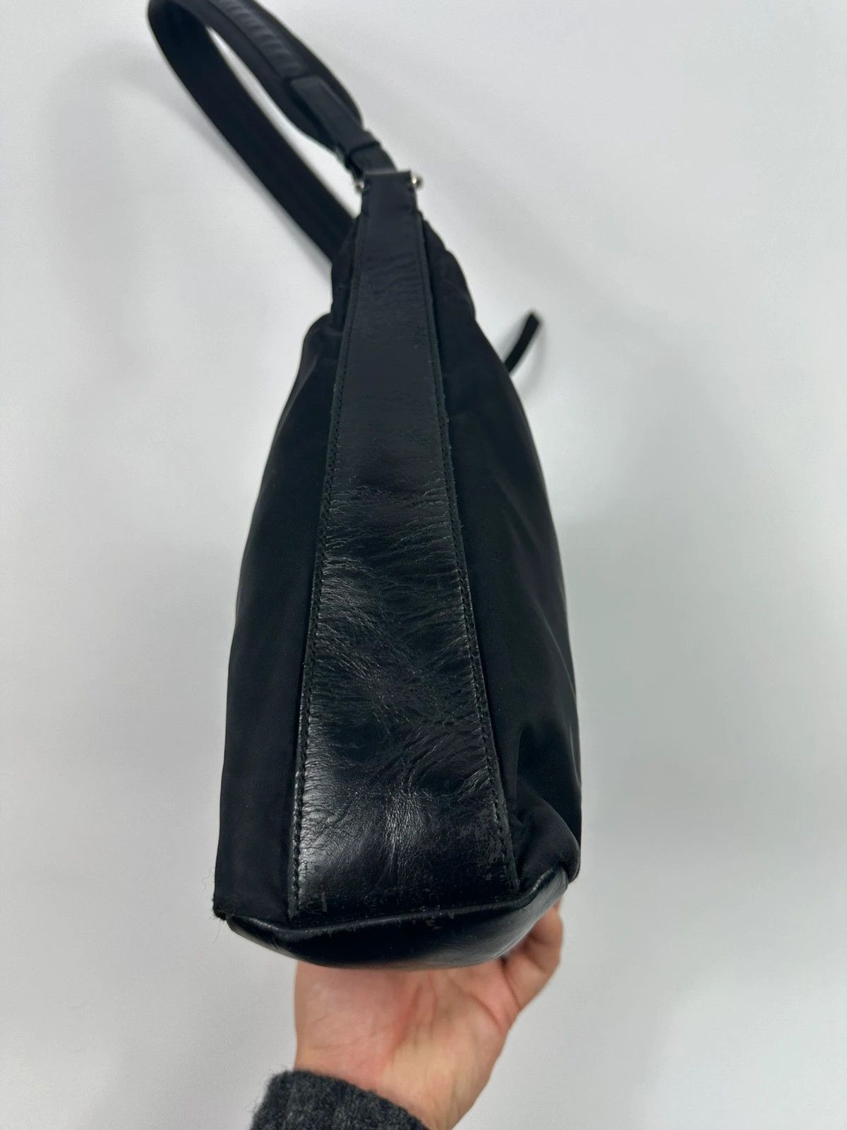 Prada Prada Milano FW99 Black Leather & Nylon Shoulder Bag Size ONE SIZE - 7 Thumbnail