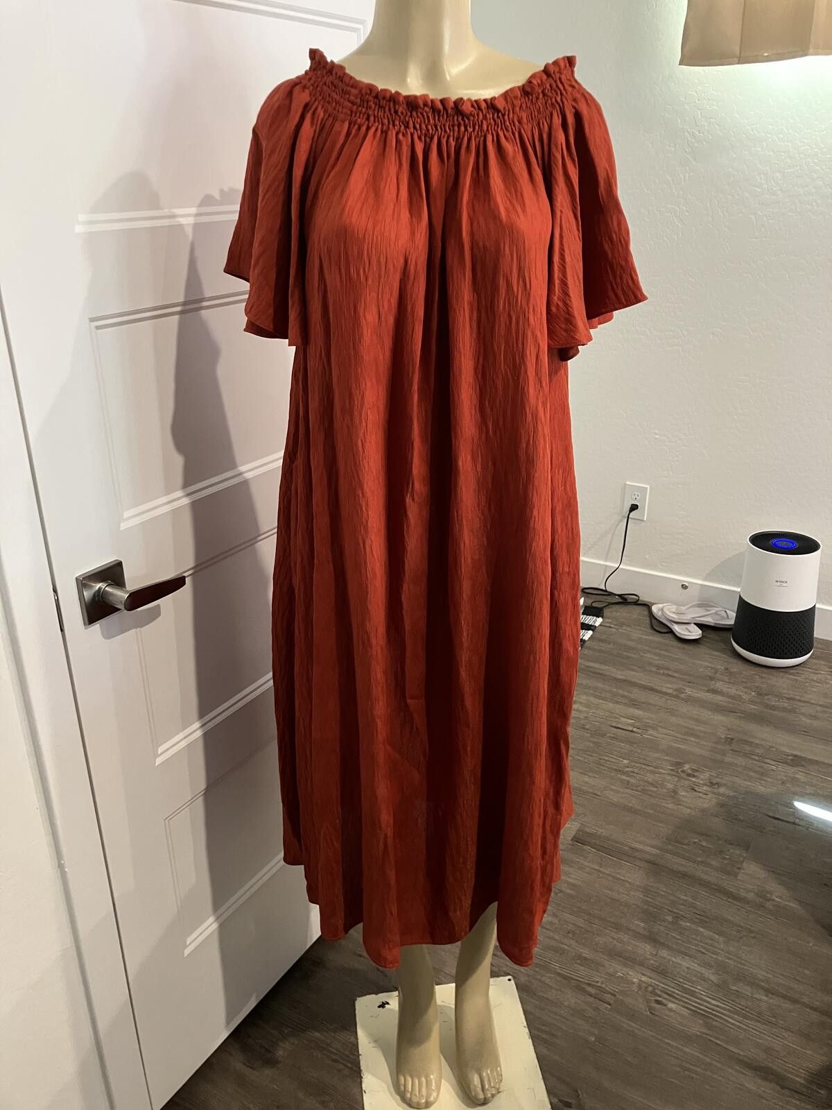 H&M NWT Rust Orange Off-Shoulder Midi Dress Size S / US 4 / IT 40 - 2 Thumbnail