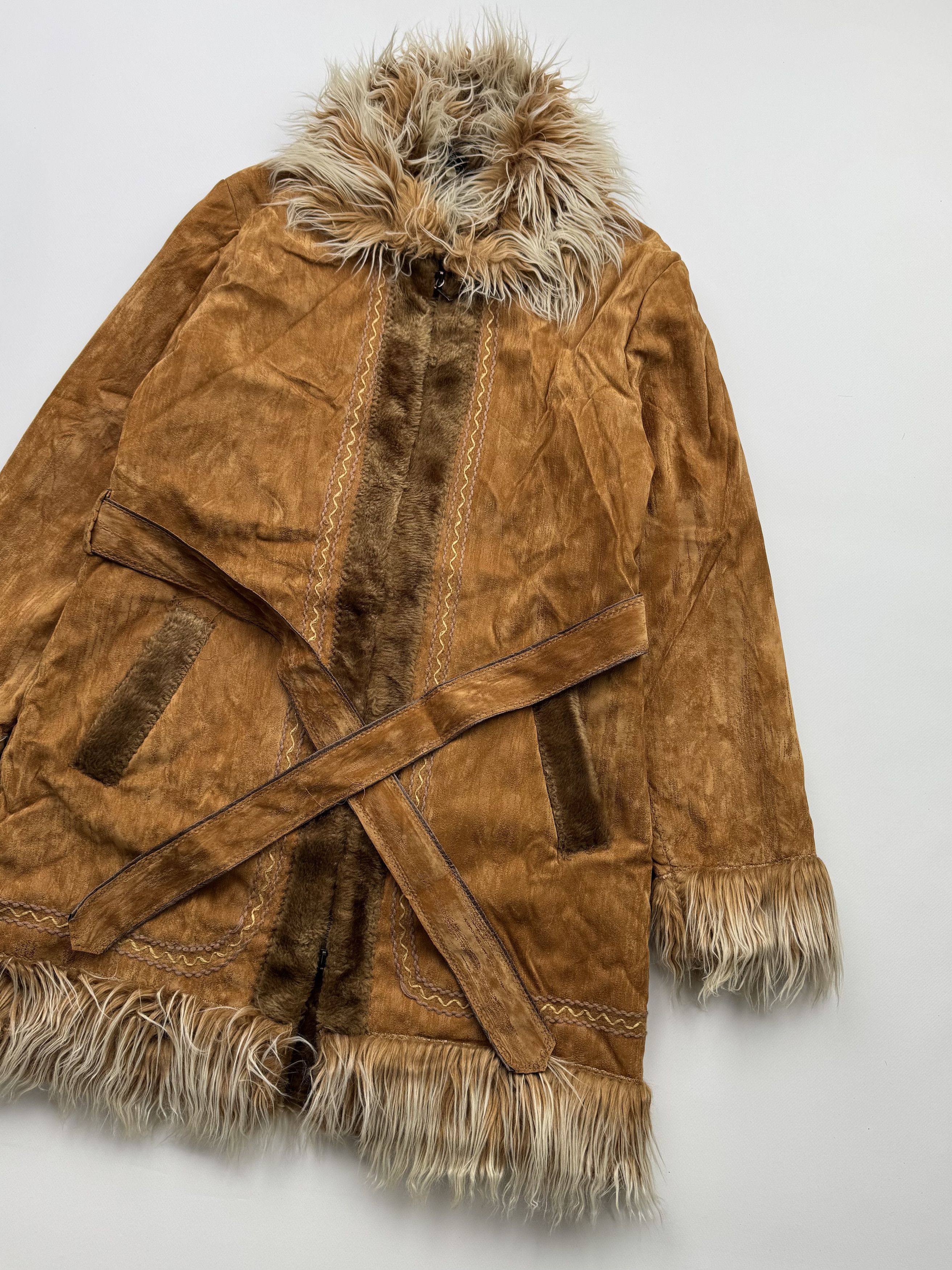 Japanese Brand Y2K Faux Sheepskin Coat With Faux Fur Details B327(V394)E2 Size M / US 6-8 / IT 42-44 - 3 Thumbnail