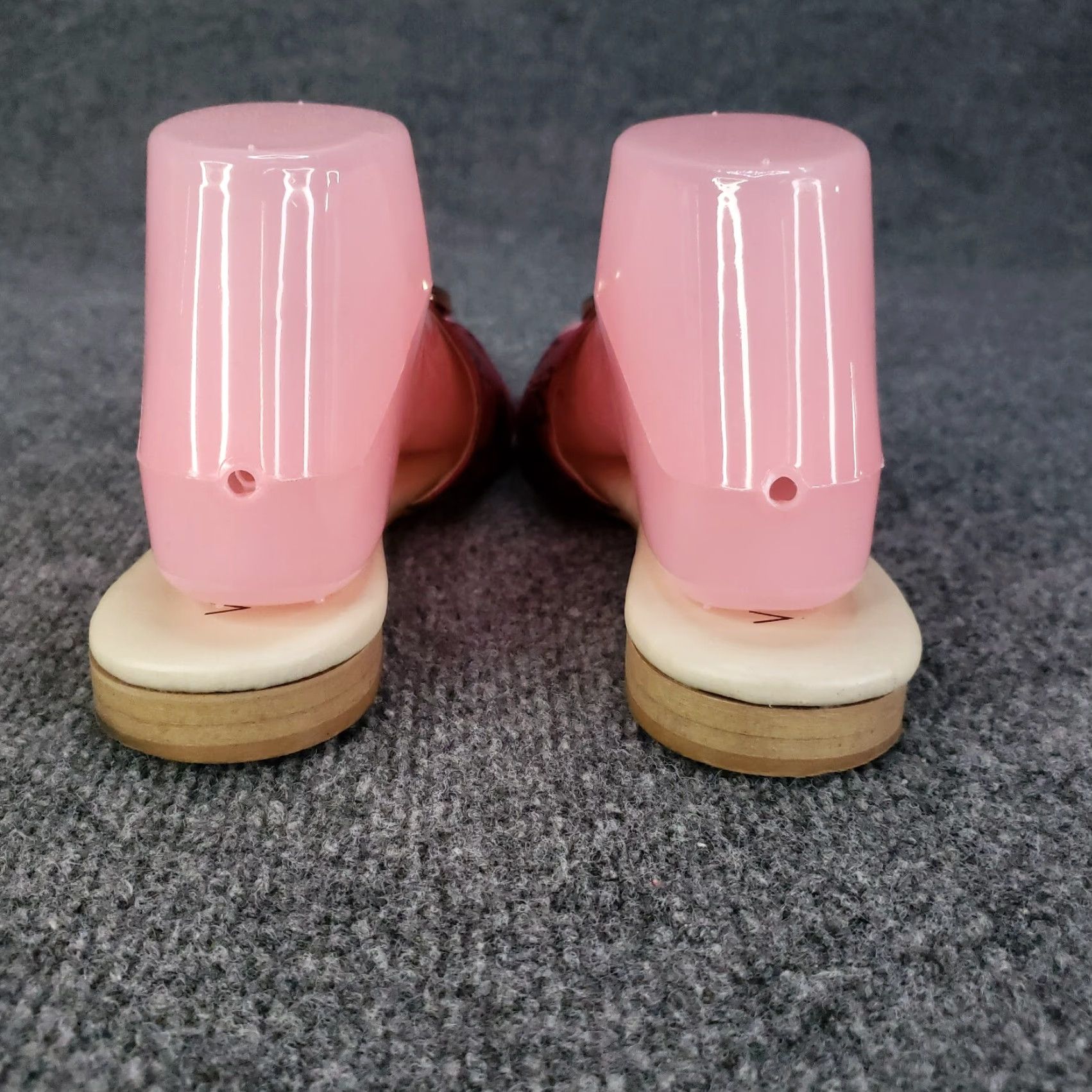 Valentino Valentino Sandals Womens Size 7 Pink Slip-On Casual Flat Leather Logo Emblem Size US 7 / IT 37 - 5 Thumbnail