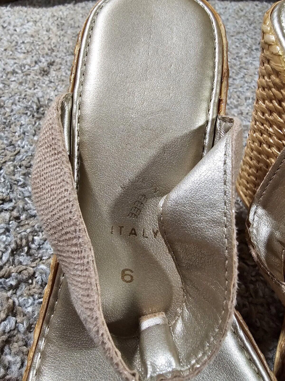 Designer italian shoemakers wicker Type wedge sandal Size 6 Size US 6 / IT 36 - 3 Thumbnail