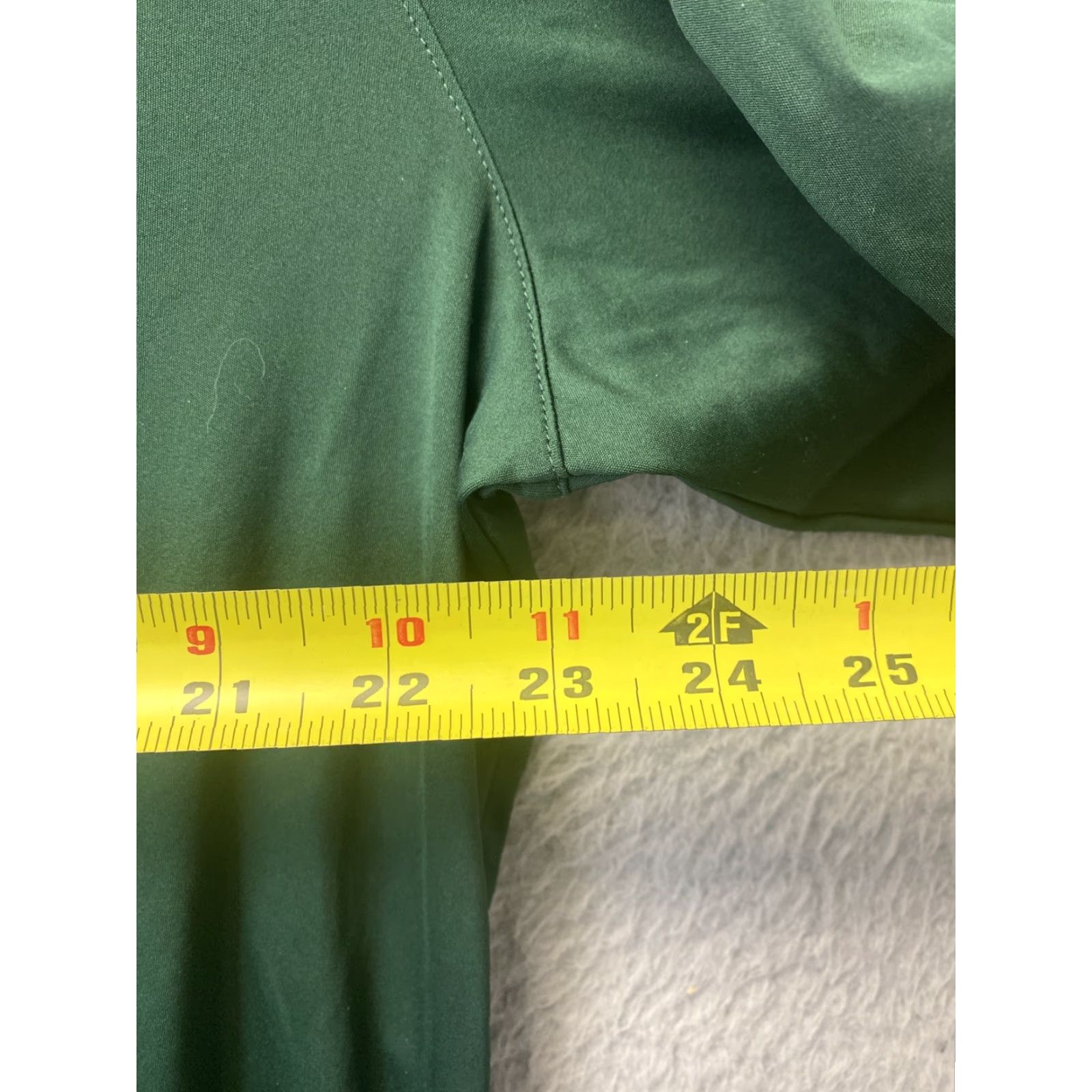 Under Armour VINTAGE Under Armour Shirt Rams green heat gear stretch Athletic XL Men’s Adult /35-91 Shirt Men Green Logo Rams Outdoor Sports Athletic Size US XL / EU 56 / 4 - 7 Thumbnail
