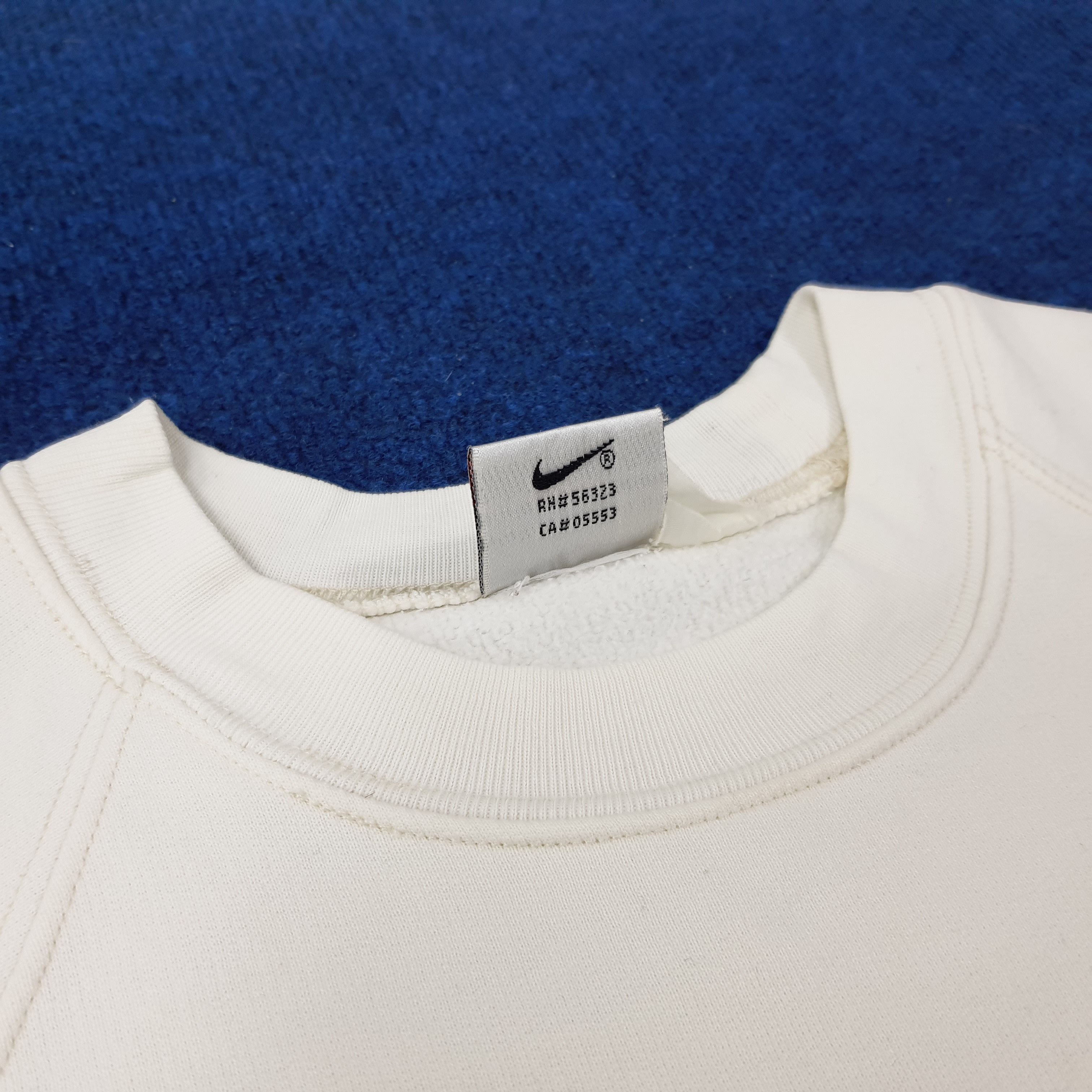 Nike × Vintage Vintage Nike Embroidery Sweatshirt C230N21 Size US S / EU 44-46 / 1 - 4 Thumbnail