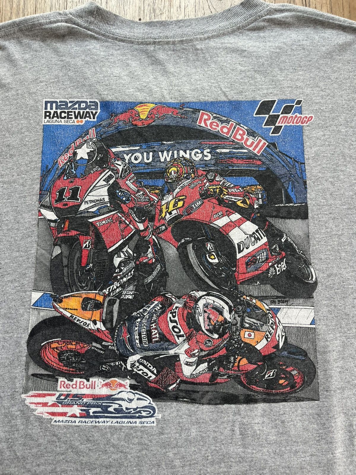 Red Bull × Vintage Vintage Red Bull Grand Prix MotoGP Mazda Raceway 00’s Tshirt Size US XXL / EU 58 / 5 - 9 Thumbnail