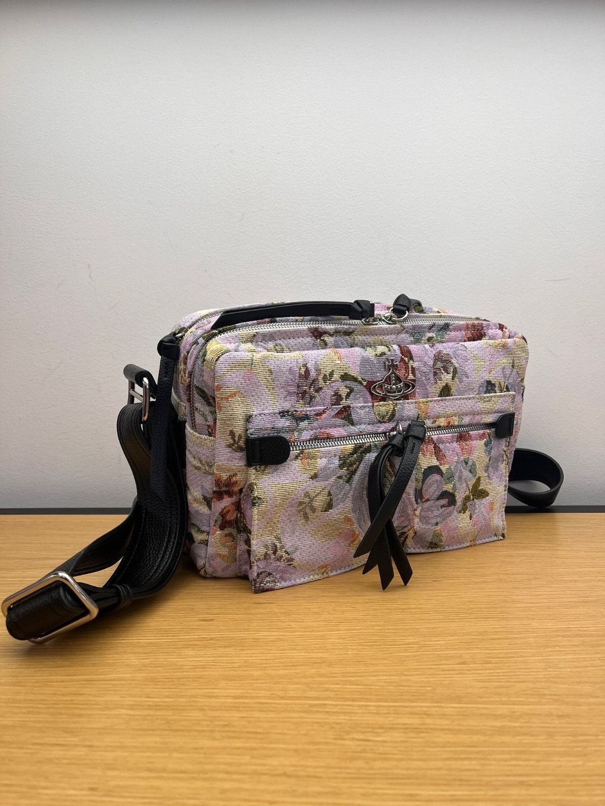Vivienne Westwood o1f1d3z0625 Size: OS / Jerry Satchel Bag in Multicolor Size ONE SIZE - 1 Preview