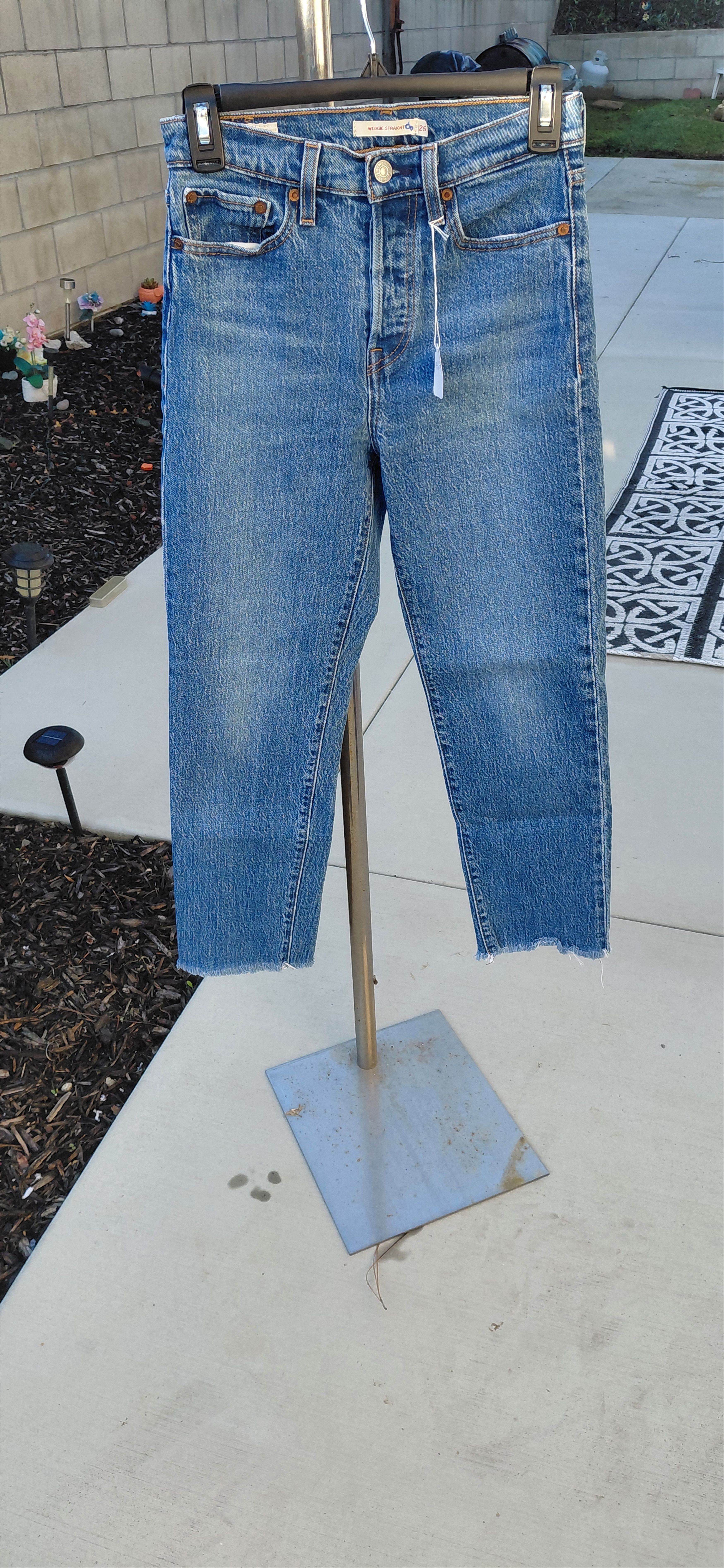 Levi's Levi's Premium Wedgie Size 25" / US 0 / IT 36 - 1 Thumbnail