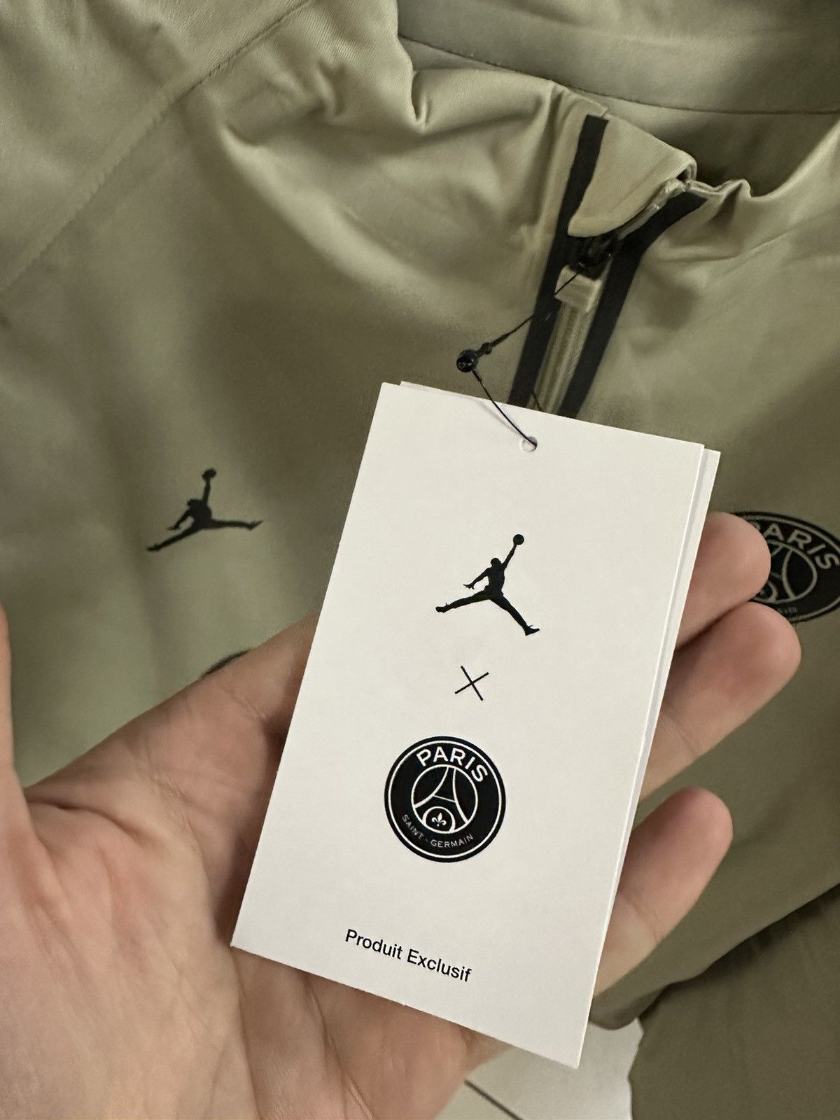 Jordan Brand Paris psg x Jordan track jacket training Qatar size M Size US M / EU 48-50 / 2 - 3 Thumbnail
