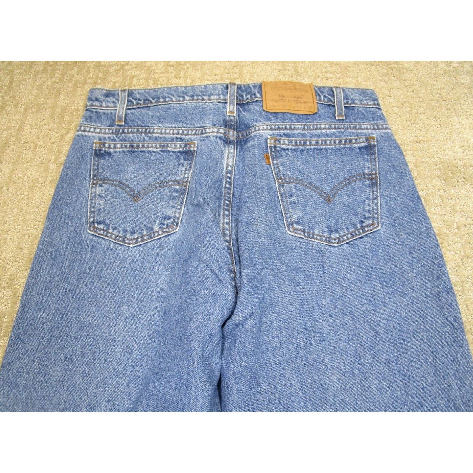 Levi's VINTAGE Levi's 550 Jeans Men 38x32 Blue Light Wash 90s Tapered Pants Logo HIPSTER Retro Levi's 500 Series Size US 38 / EU 54 - 4 Thumbnail