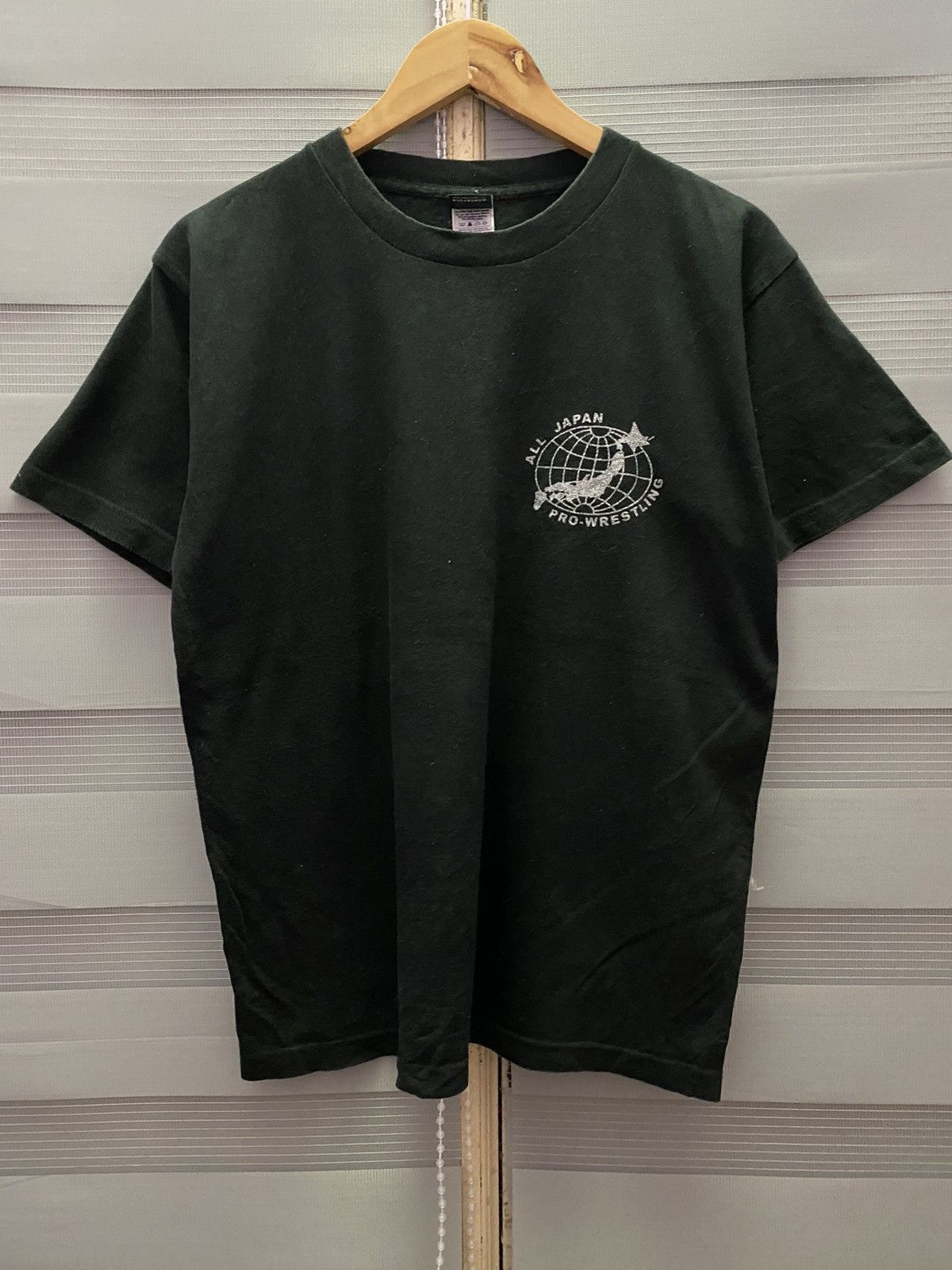 Japanese Brand Vintage 2000s Japan Pro Wrestling Real World Tag Team League Size US M / EU 48-50 / 2 - 4 Thumbnail