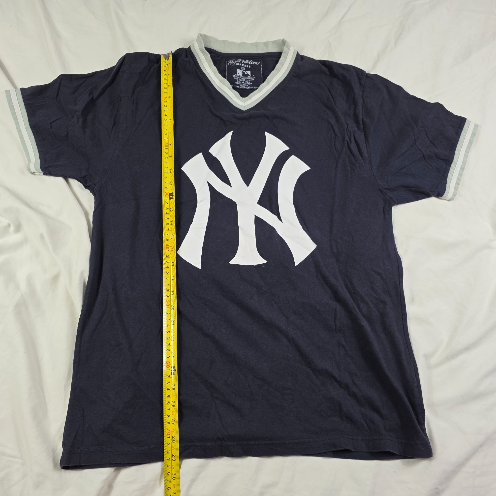 Other Wright & Ditson Mens Size 2XL Black Shirt New York Yankees V Size US XXL / EU 58 / 5 - 8 Thumbnail