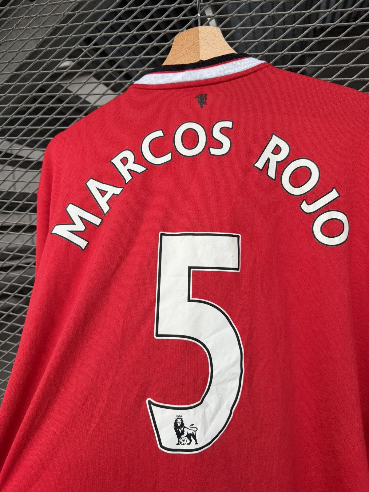 Nike Nike Manchester United Marcos Rojo 2014/2015 Soccer Jersey Size US XL / EU 56 / 4 - 15 Thumbnail