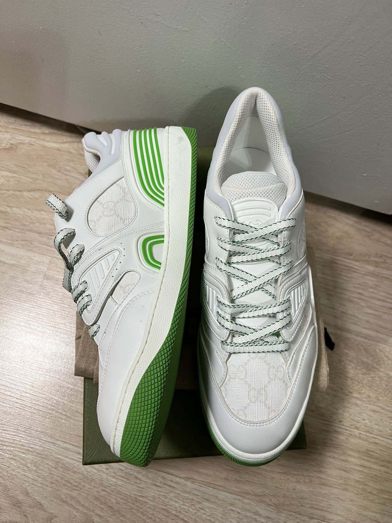 Gucci Gucci Demetra GG Low White (Women's) Size US 11.5 / IT 41.5 - 7 Thumbnail
