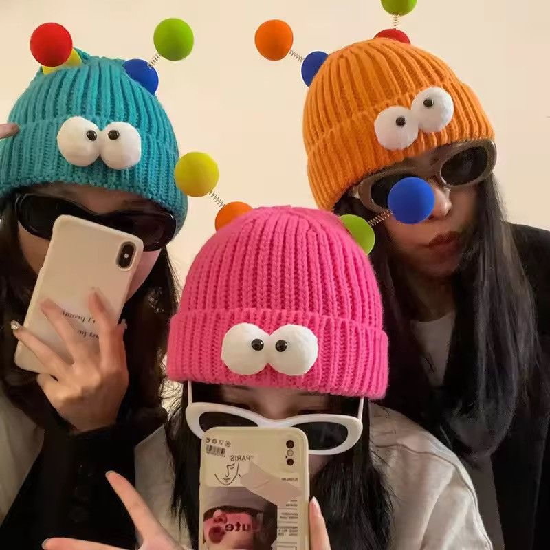 Japanese Brand Eye Monster Beanie w/ Spring-Loaded Bouncy Ball Size ONE SIZE - 3 Thumbnail